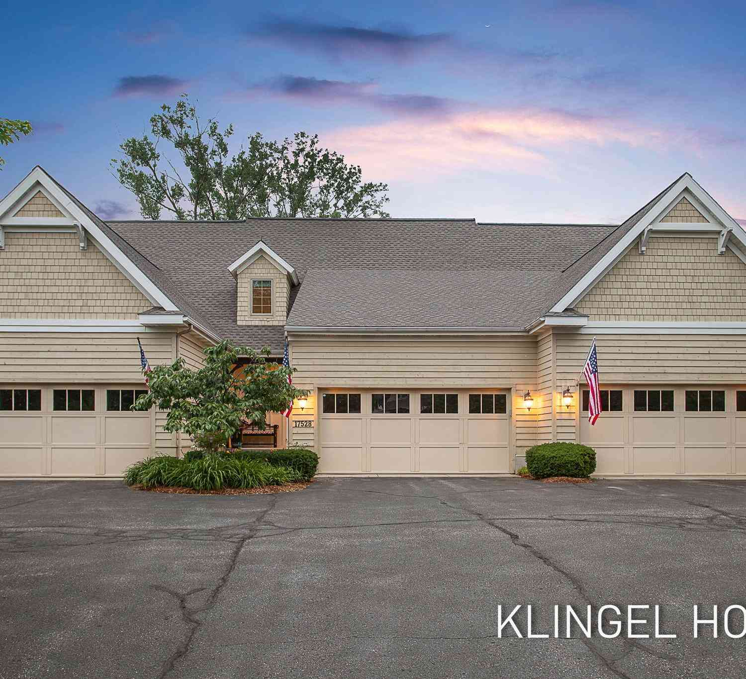 Condo For Sale - 17528 N Fruitport Road<br/> Spring Lake, MI 49456