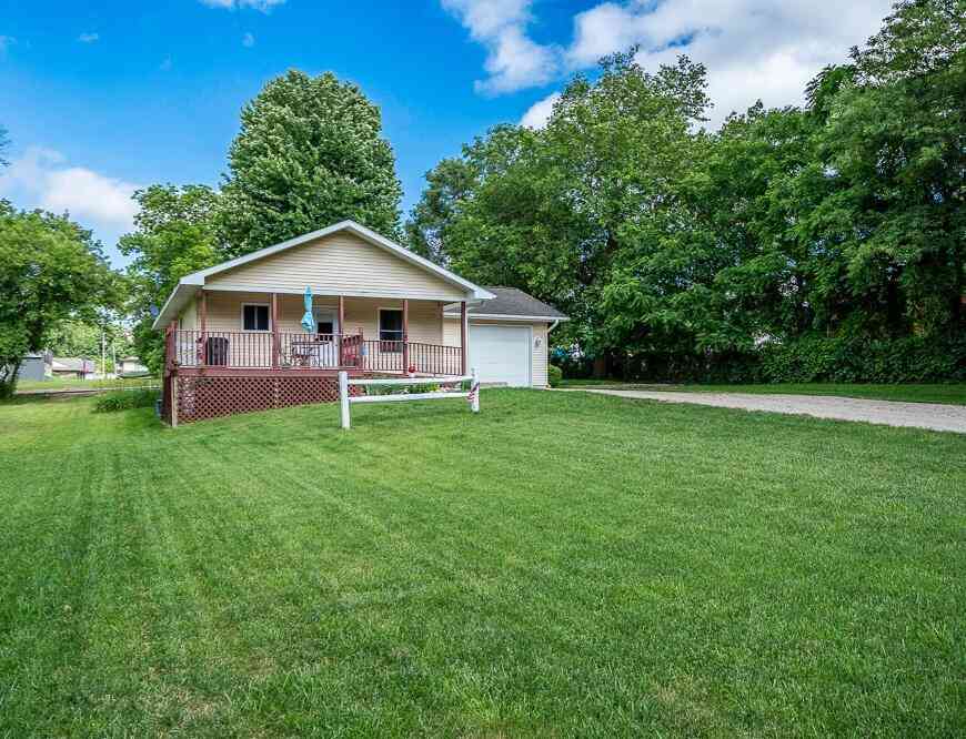 Homes For Sale - 38 N Elm Street<br/> Oceana County, Hesperia, MI 49421