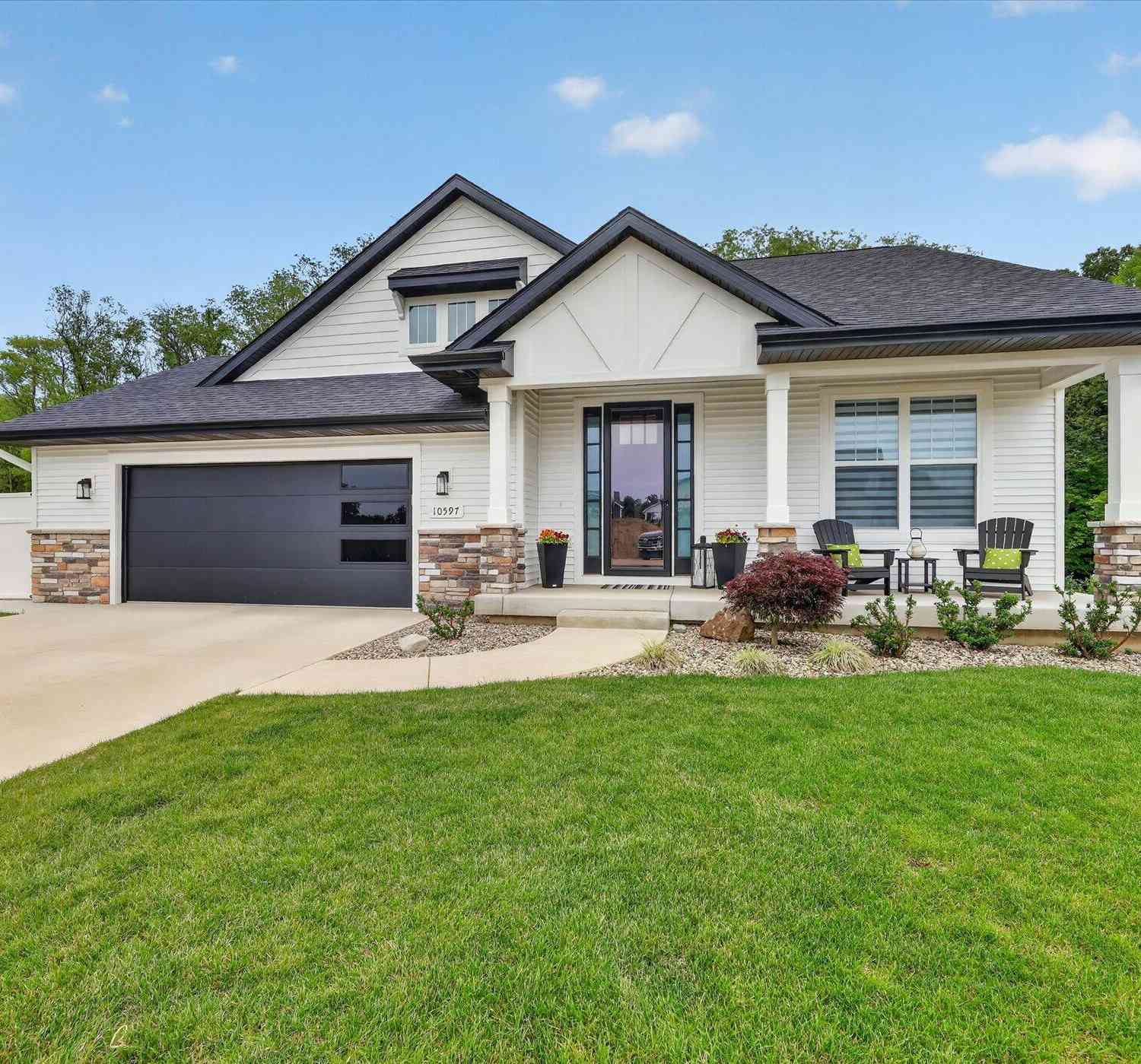 Condo For Sale - 10597 Sharon Lee Lane #88<br/> Portage, MI 49024