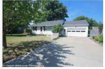 Homes For Sale - 3335 Raffie Street<br/> Muskegon, MI 49444