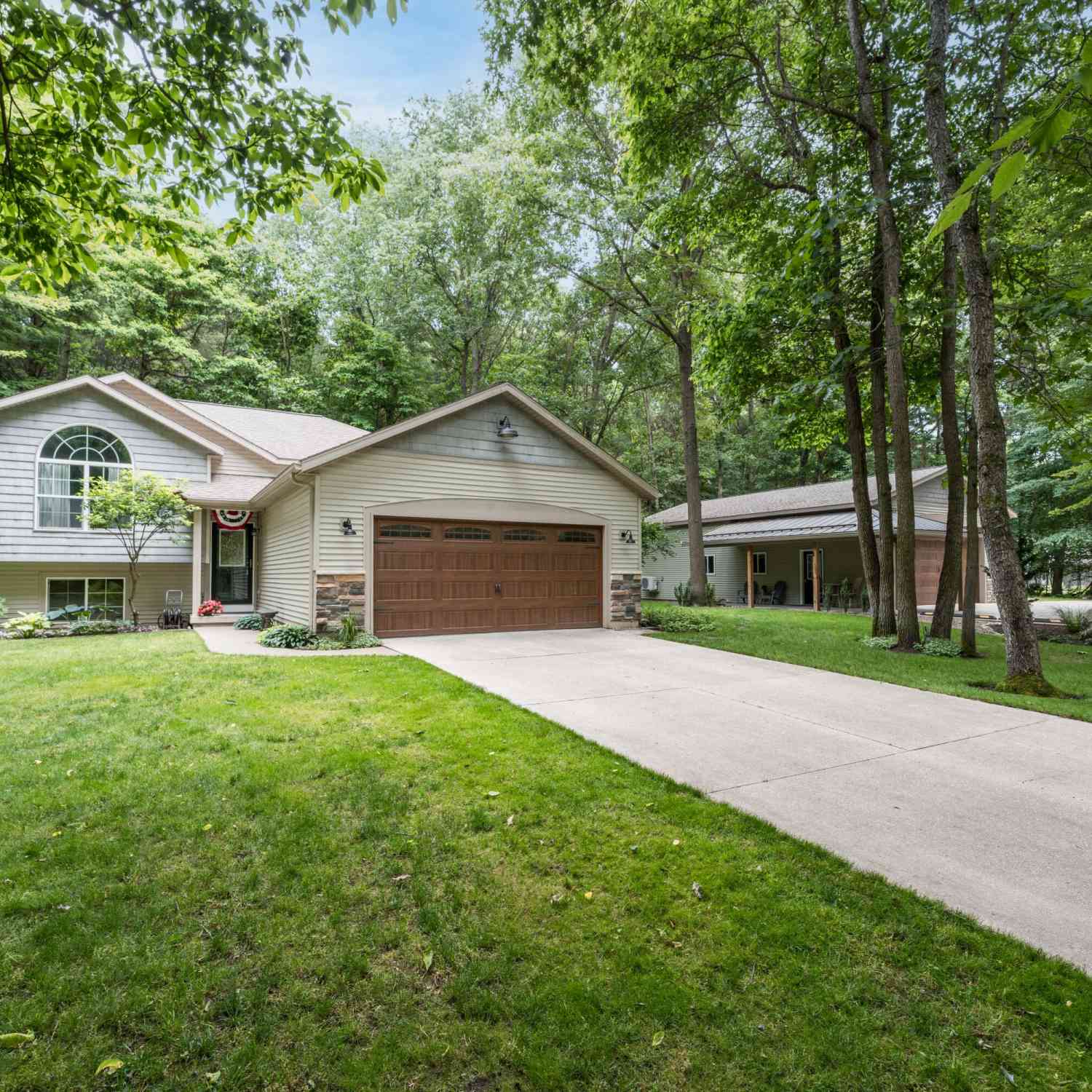 Homes For Sale - 25158 Chaty Lane<br/> Gobles, MI 49055