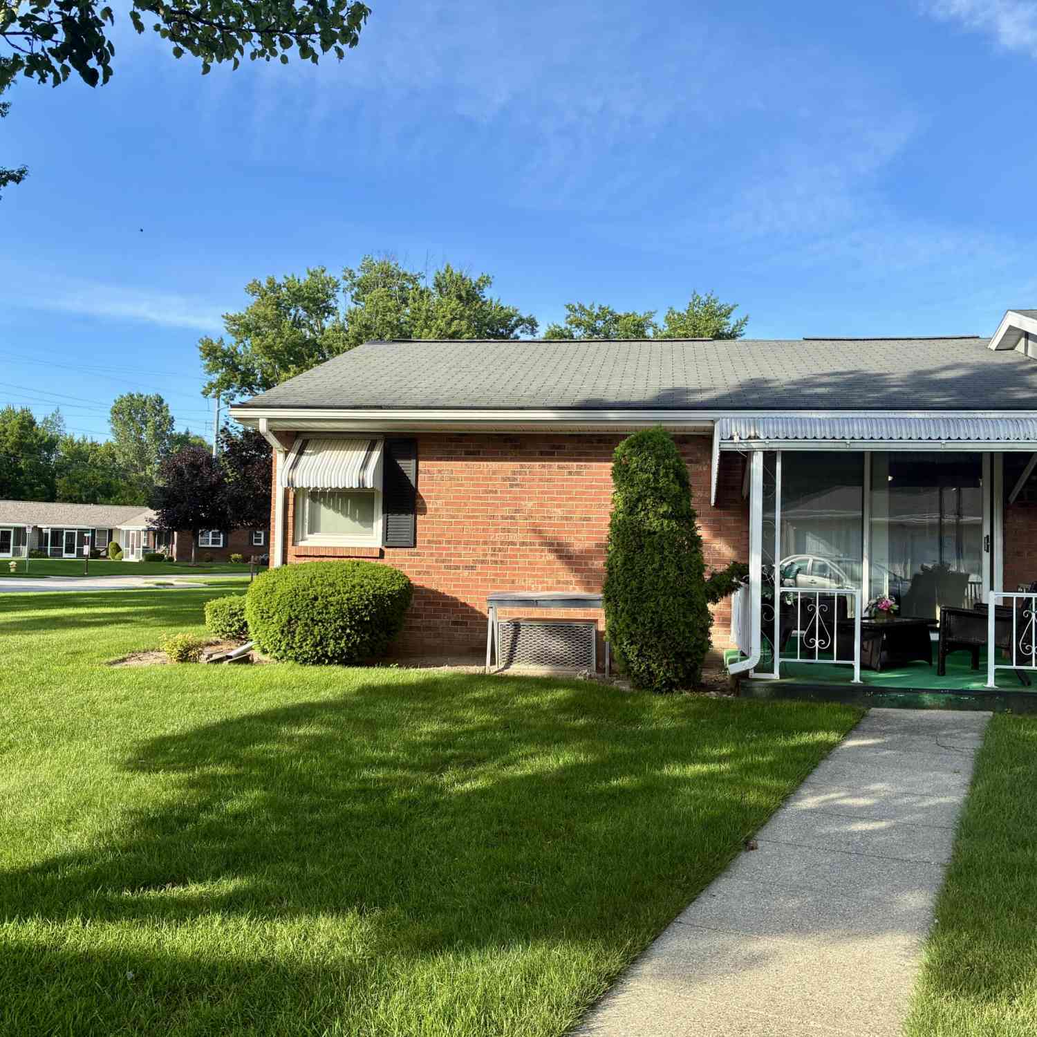 Condo For Sale - 896 Andover Court<br/> Kent County, Grand Rapids, MI 49508