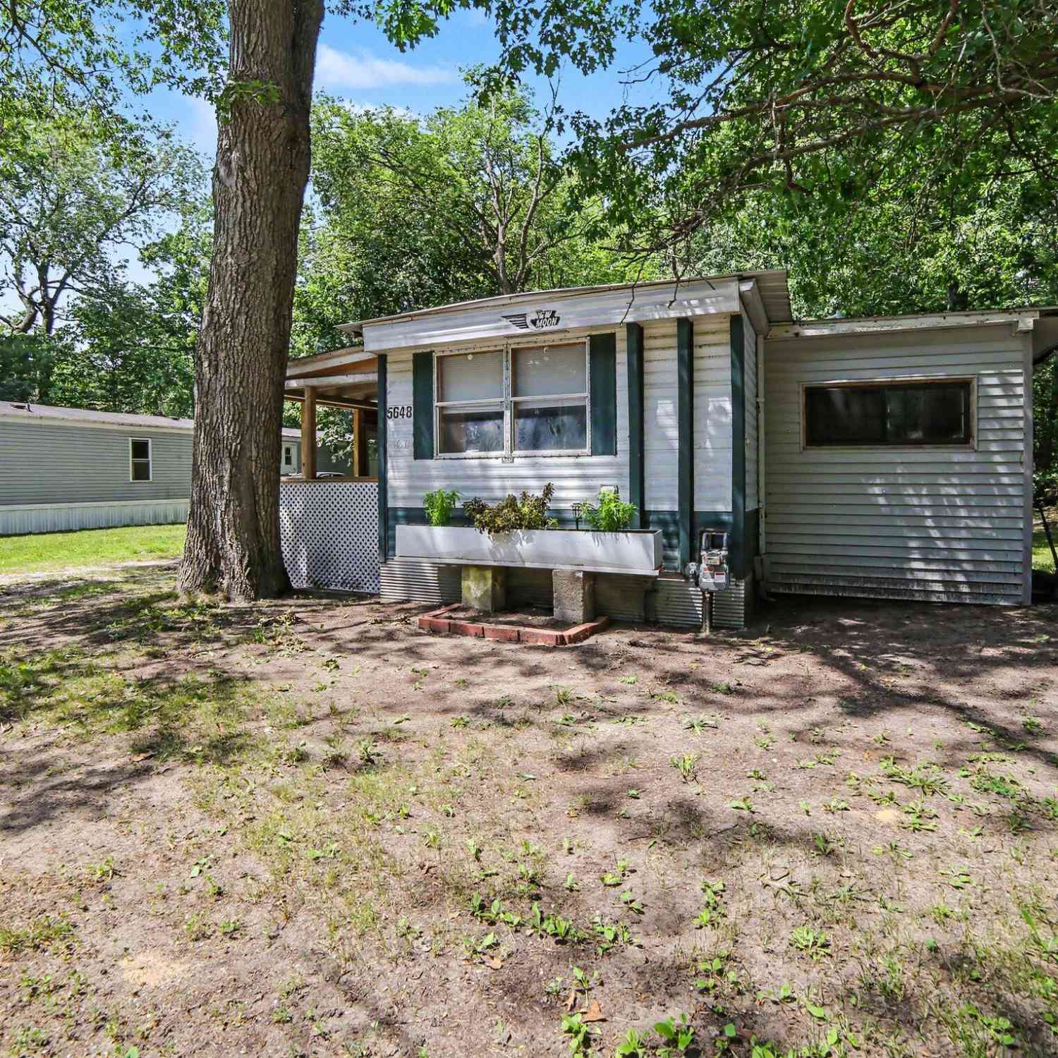 Mobile Home For Sale - 5648 W Johnson Road<br/> Ludington, MI 49431