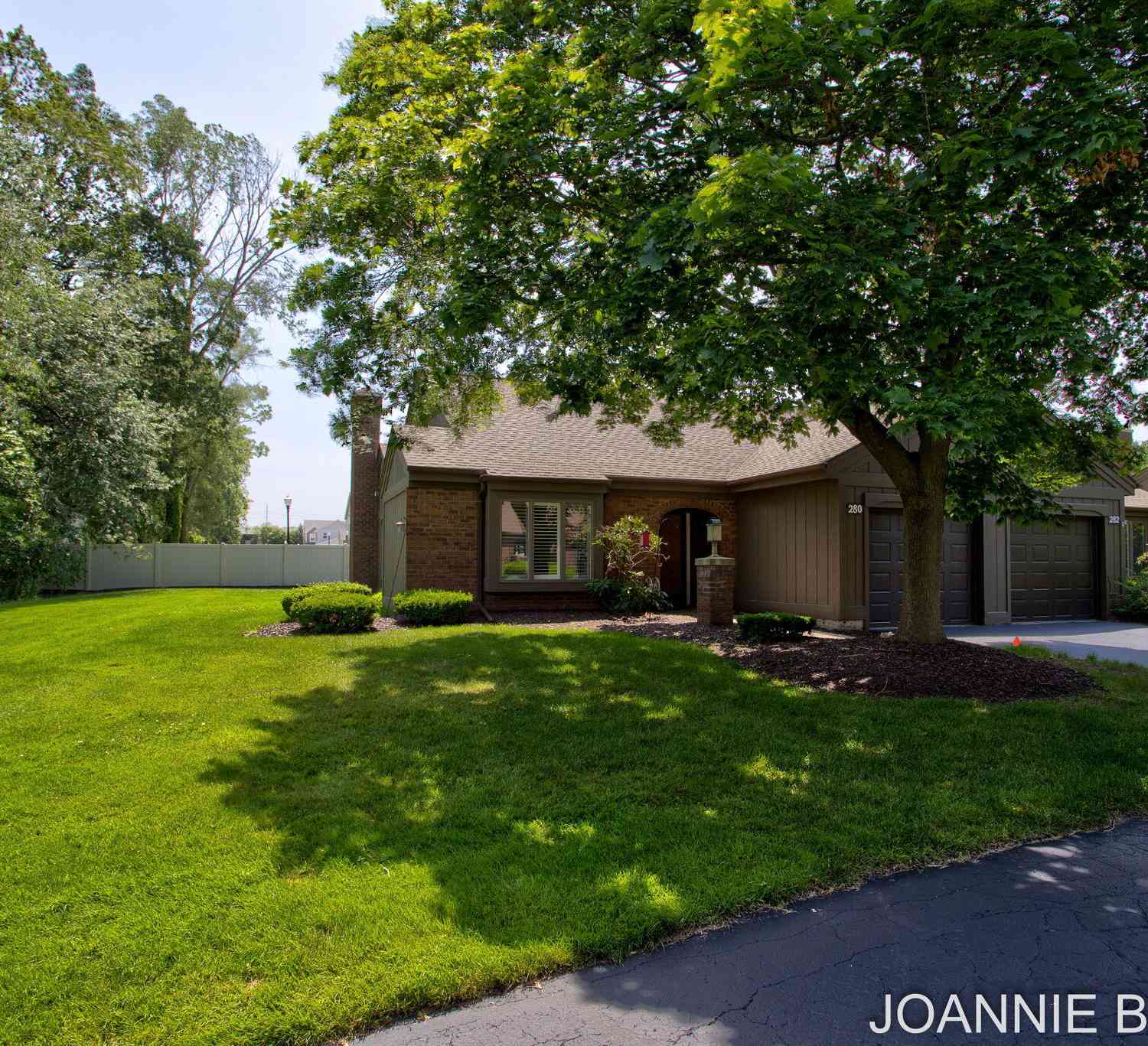 Condo For Sale - 280 Winsted Avenue<br/> Holland, MI 49423