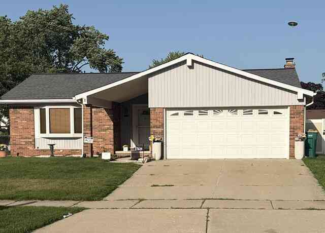 Homes For Sale - 27629 Wyatt Avenue<br/> Trenton, MI 48183