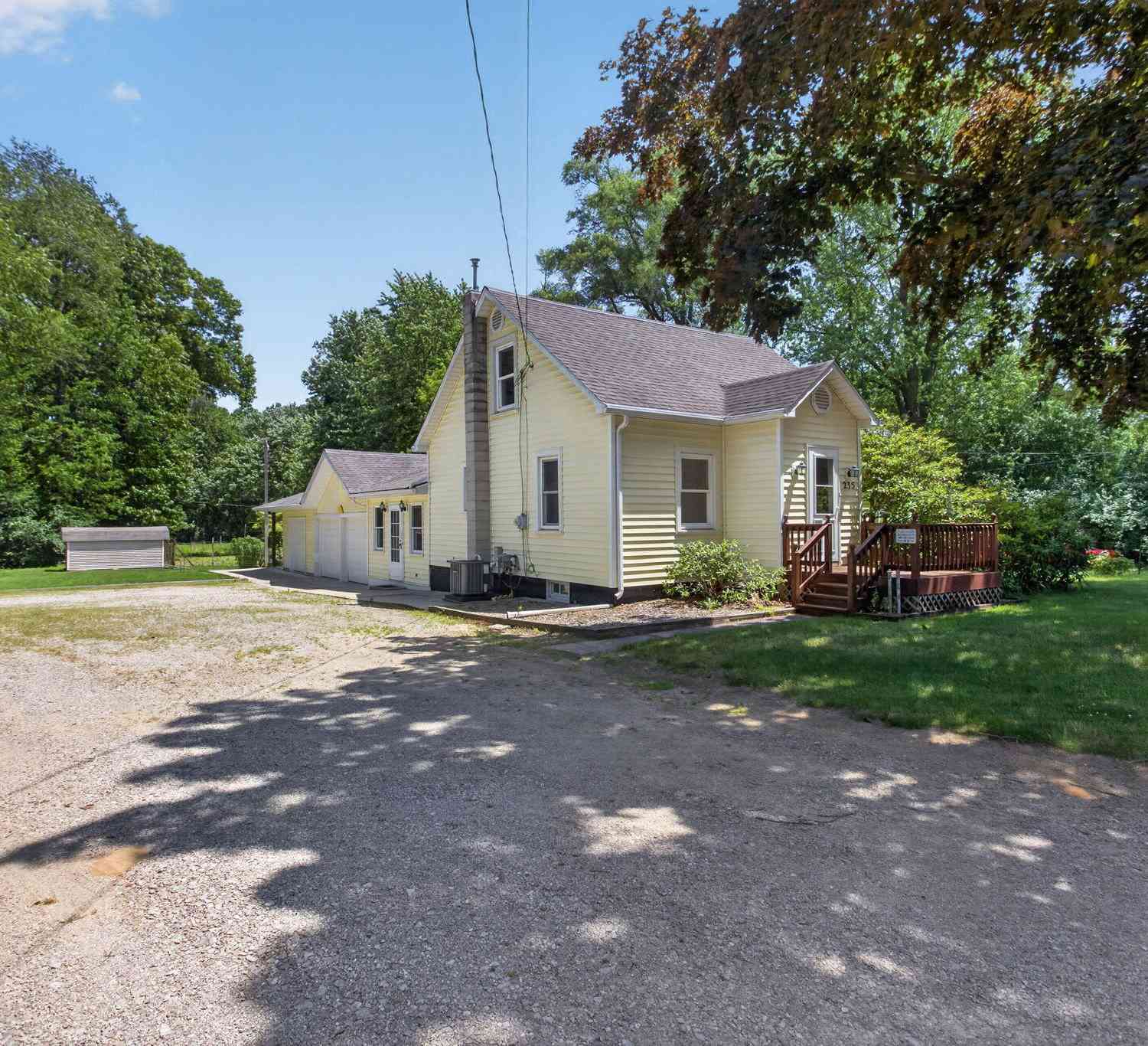 Homes For Sale - 235 Bender Street<br/> Jackson, MI 49202