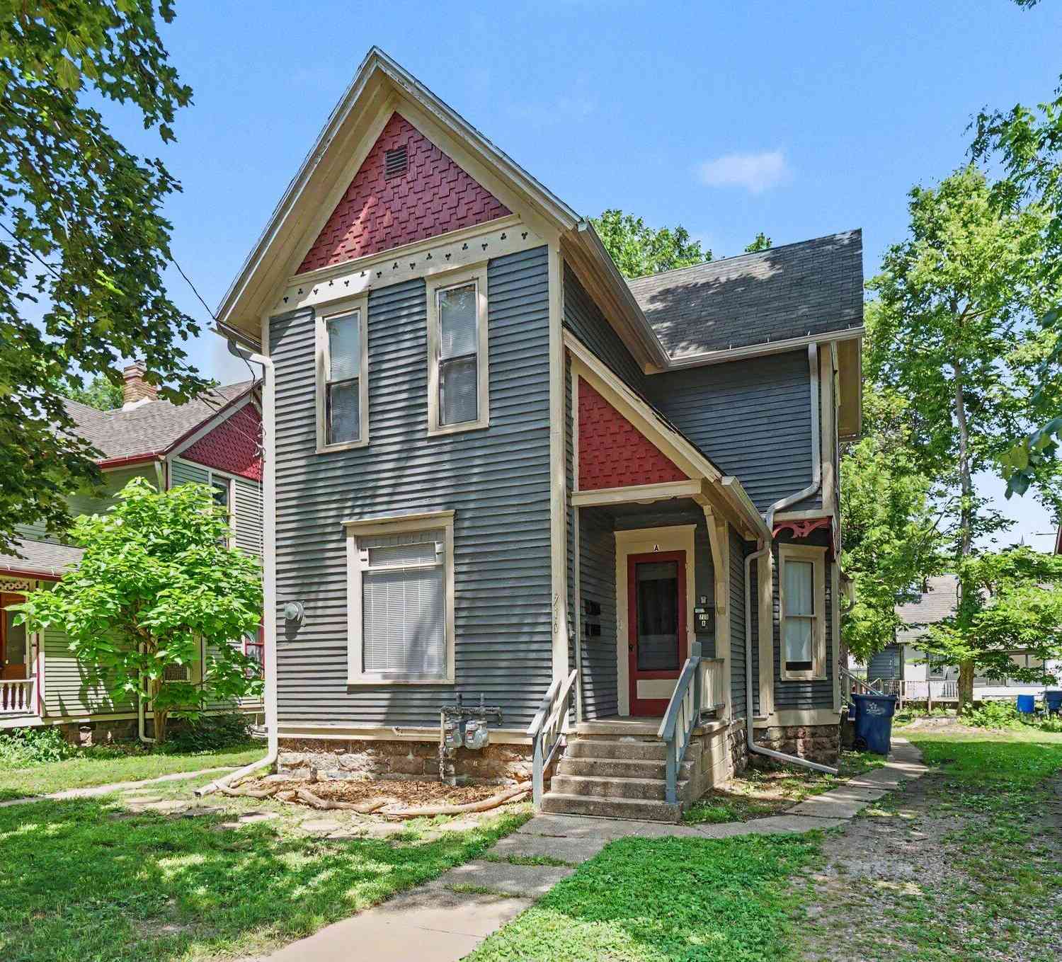 Homes For Sale - 710 Wheaton Avenue<br/> Kalamazoo, MI 49008