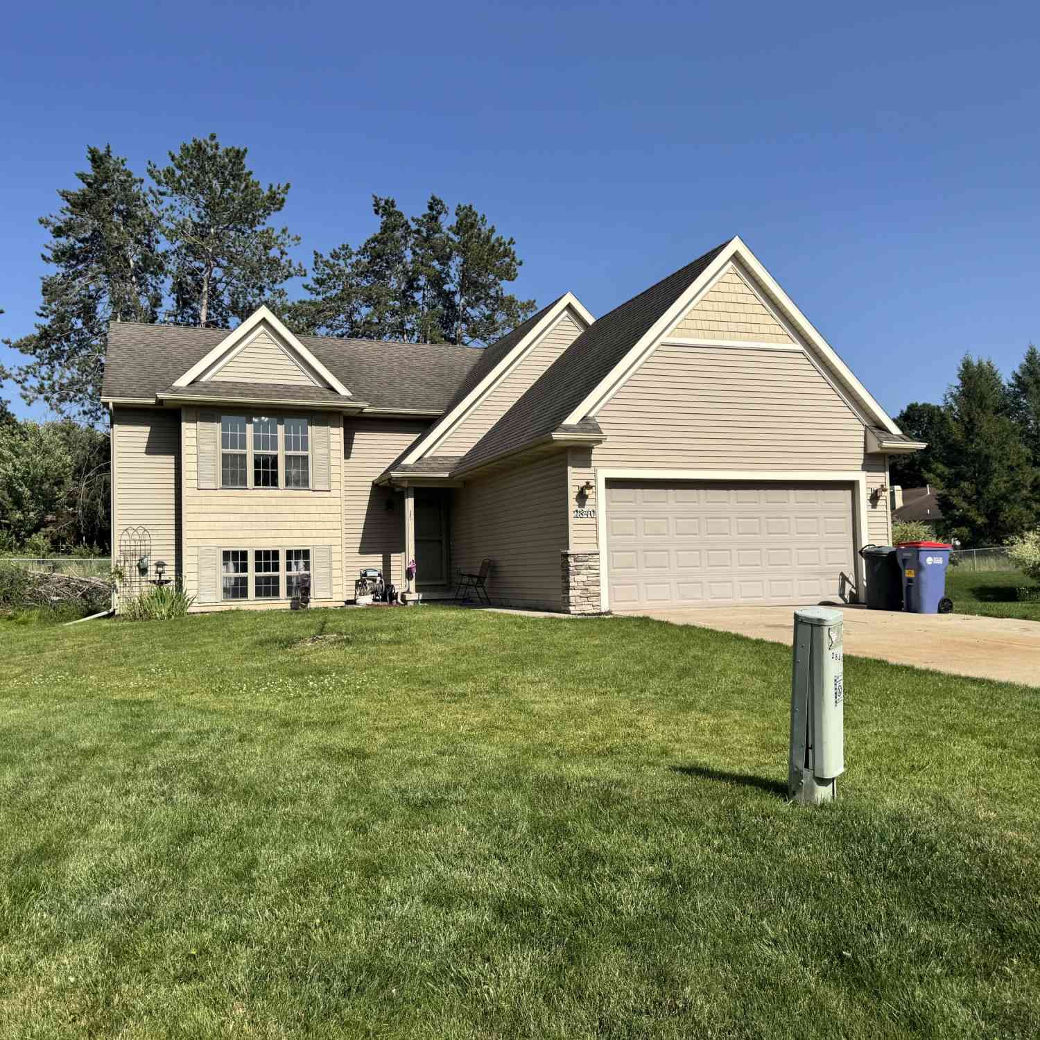 Homes For Sale - 2840 Stonewood Court<br/> Grand Rapids, MI 49504