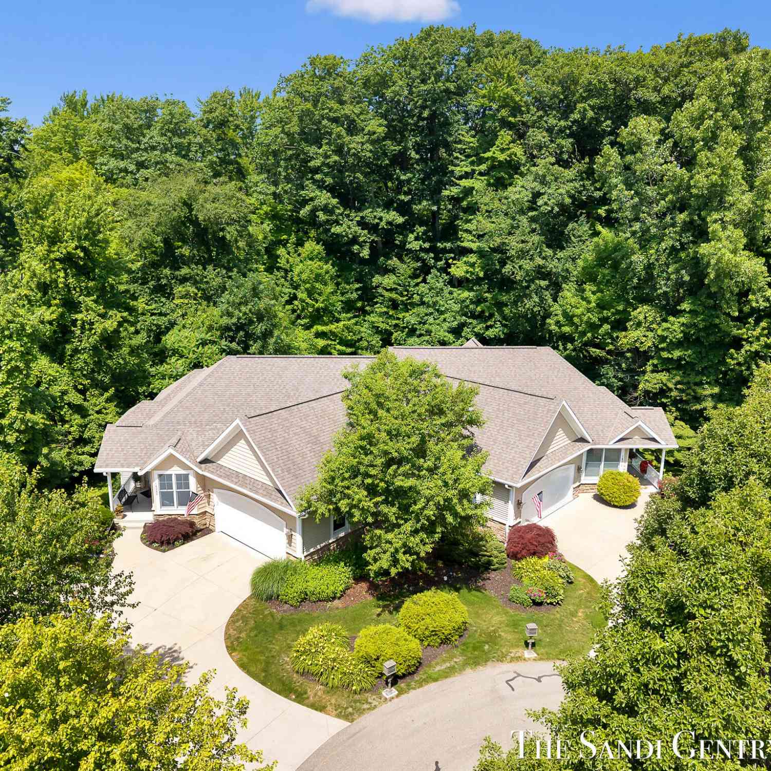 Condo For Sale - 16300 Riverdale Court #38<br/> Spring Lake, MI 49456