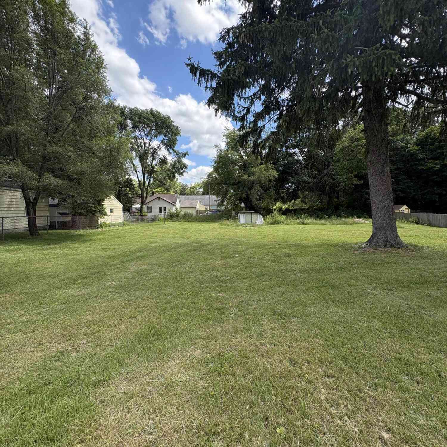 Vacant Land For Sale - 284 E Center Street<br/> Coloma, MI 49038
