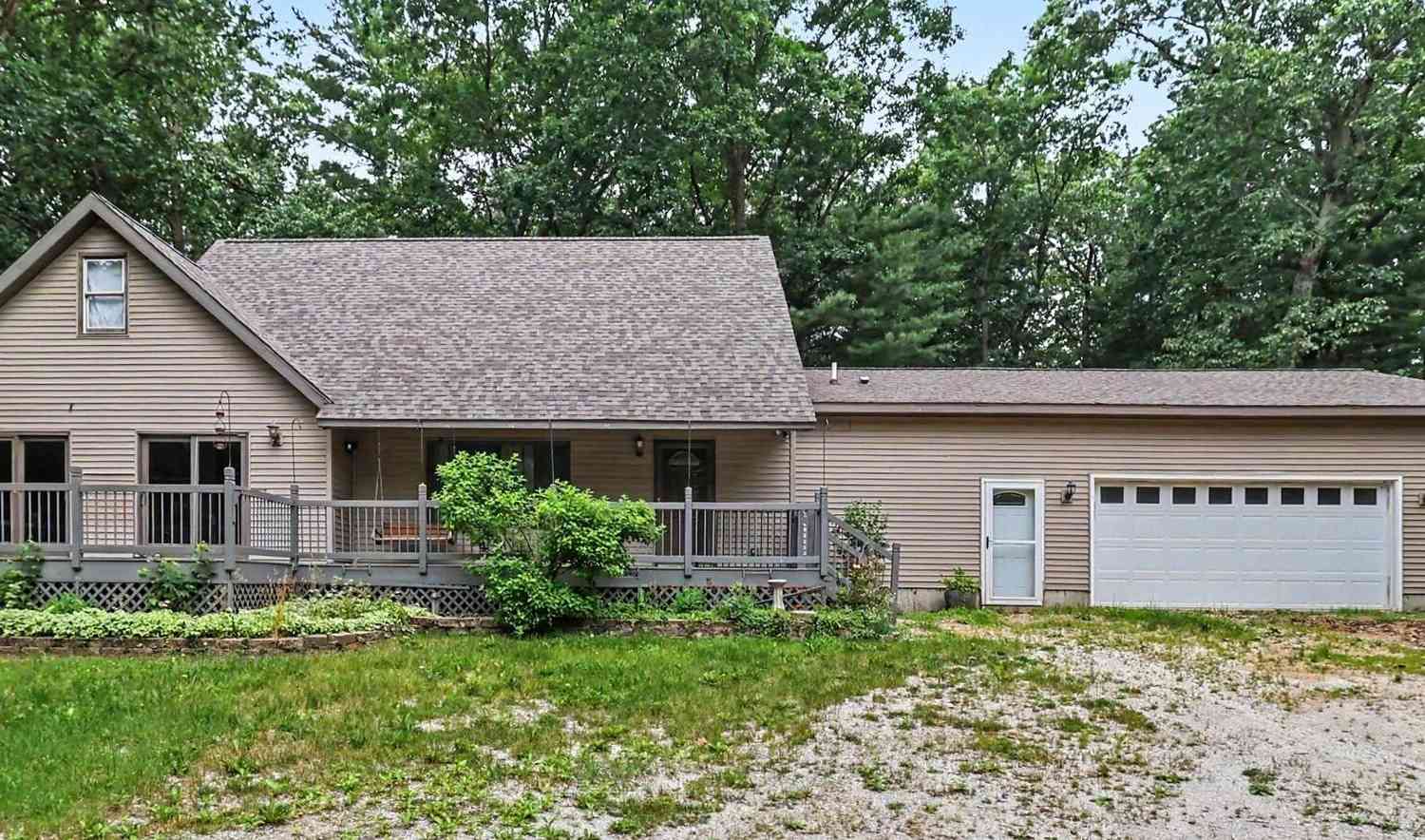 Homes For Sale - 105 N Mike Street<br/> Mason County, Fountain, MI 49410