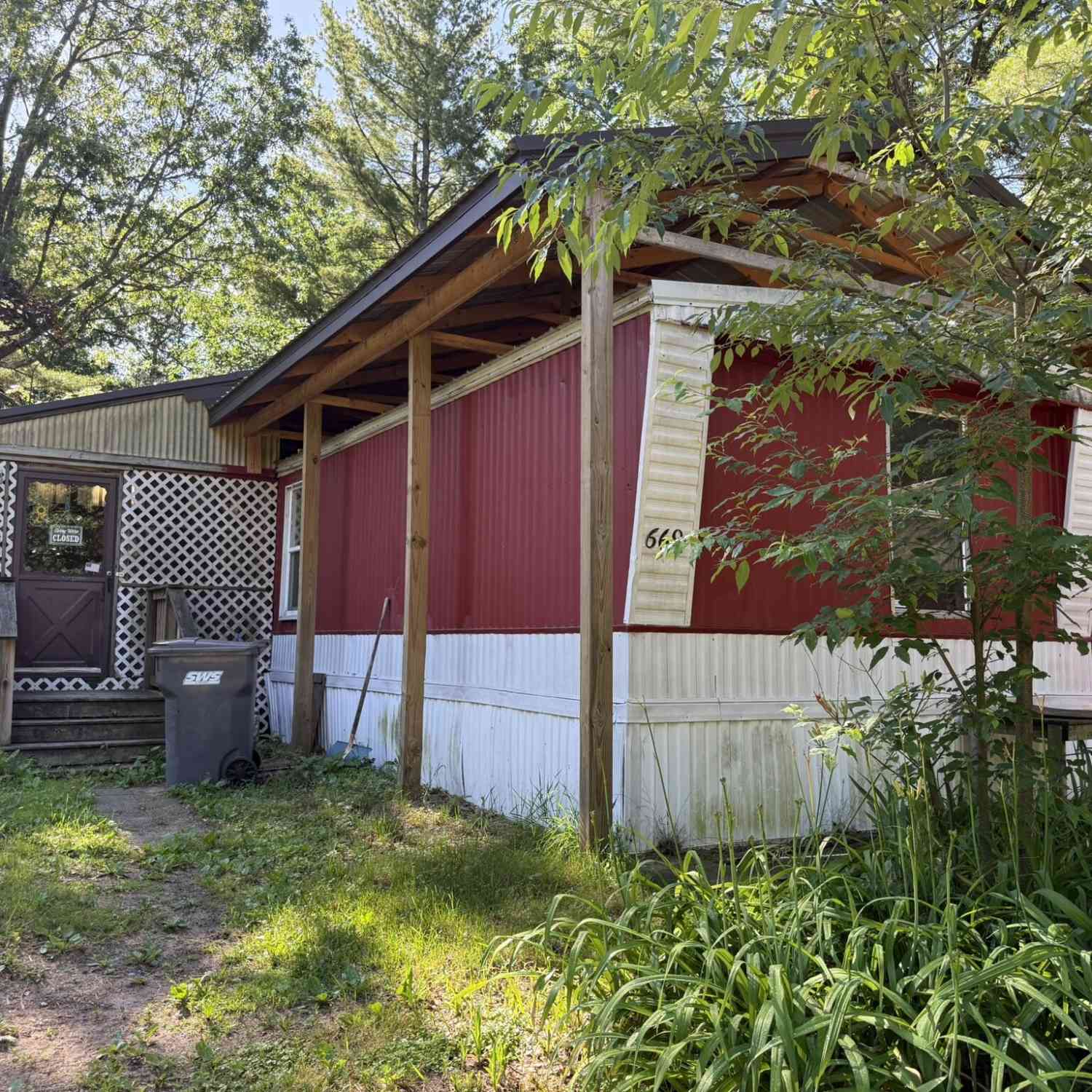 Mobile Home For Sale - 669 Linden Road<br/> Twin Lake, MI 49457