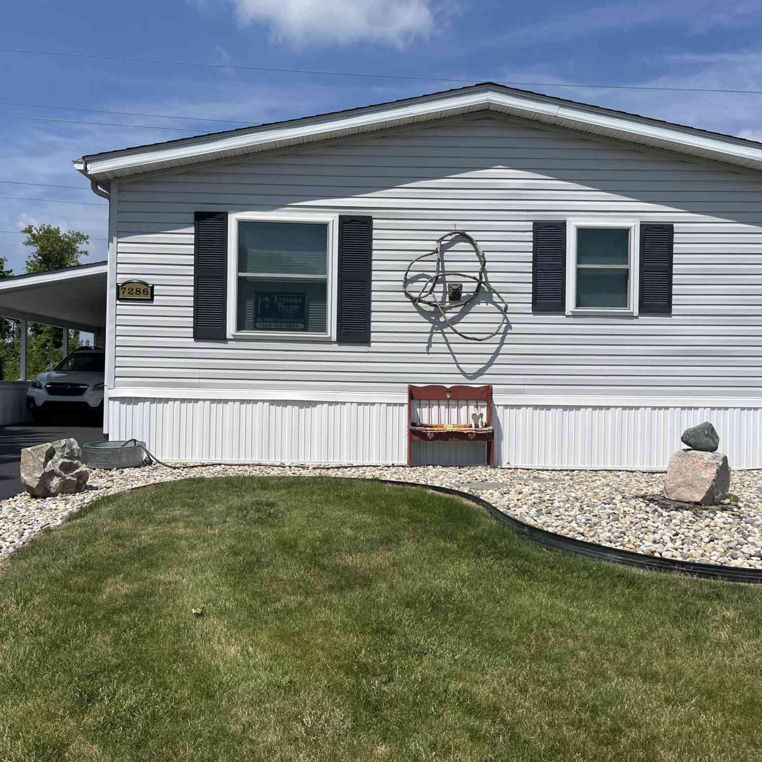 Mobile Home For Sale - 7286 Oak Brook Circle<br/> Portage, MI 49002