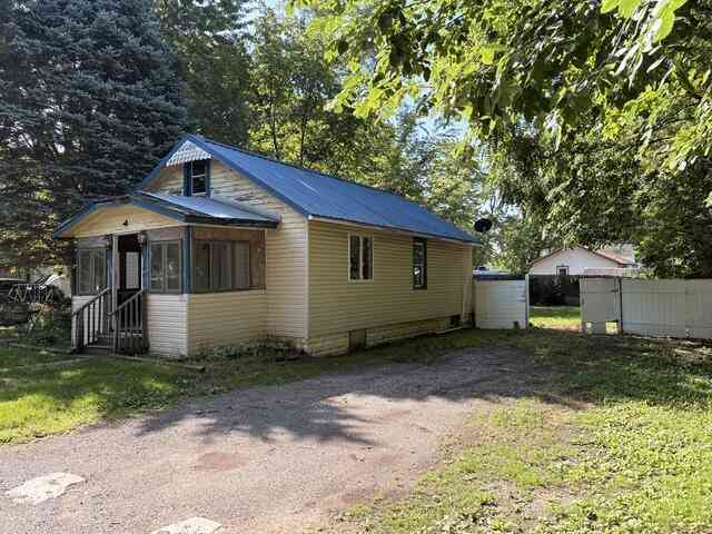 Homes For Sale - 509 Cass Avenue<br/> Jackson, MI 49203