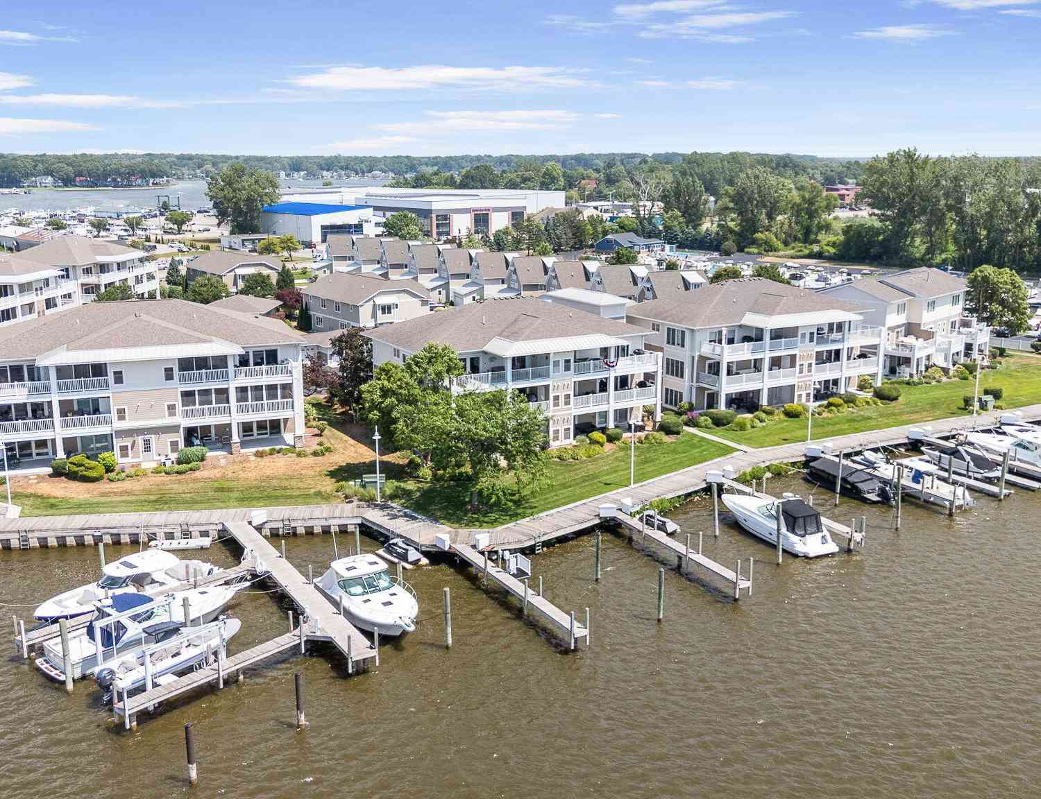 Condo For Sale - 930 W Savidge Street #20<br/> Spring Lake, MI 49456