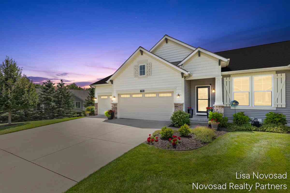 Condo For Sale - 7799 Black Cherry Way #69<br/> Caledonia, MI 49316