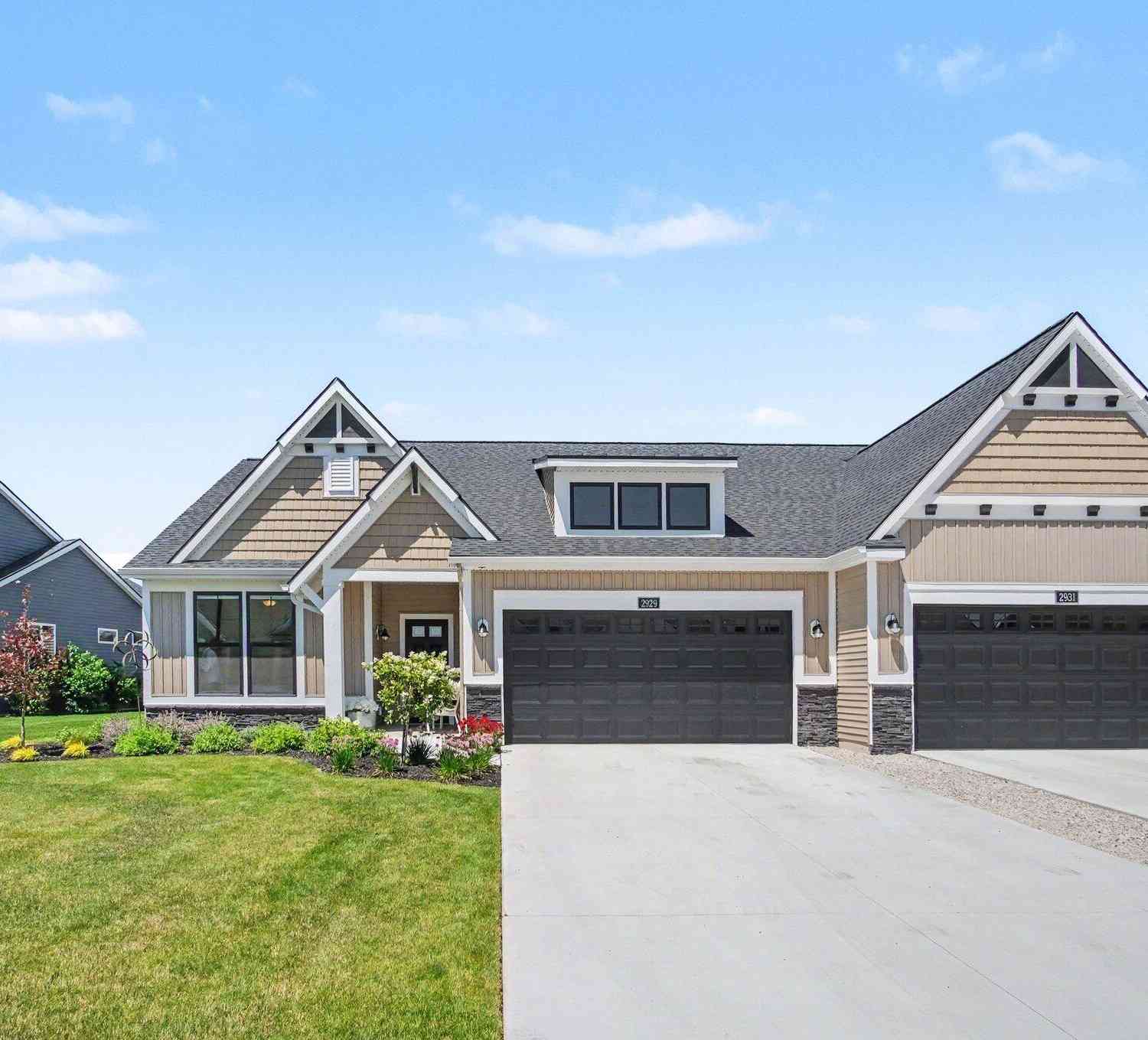 Condo For Sale - 2929 Isle Grand Drive #11<br/> Belmont, MI 49306
