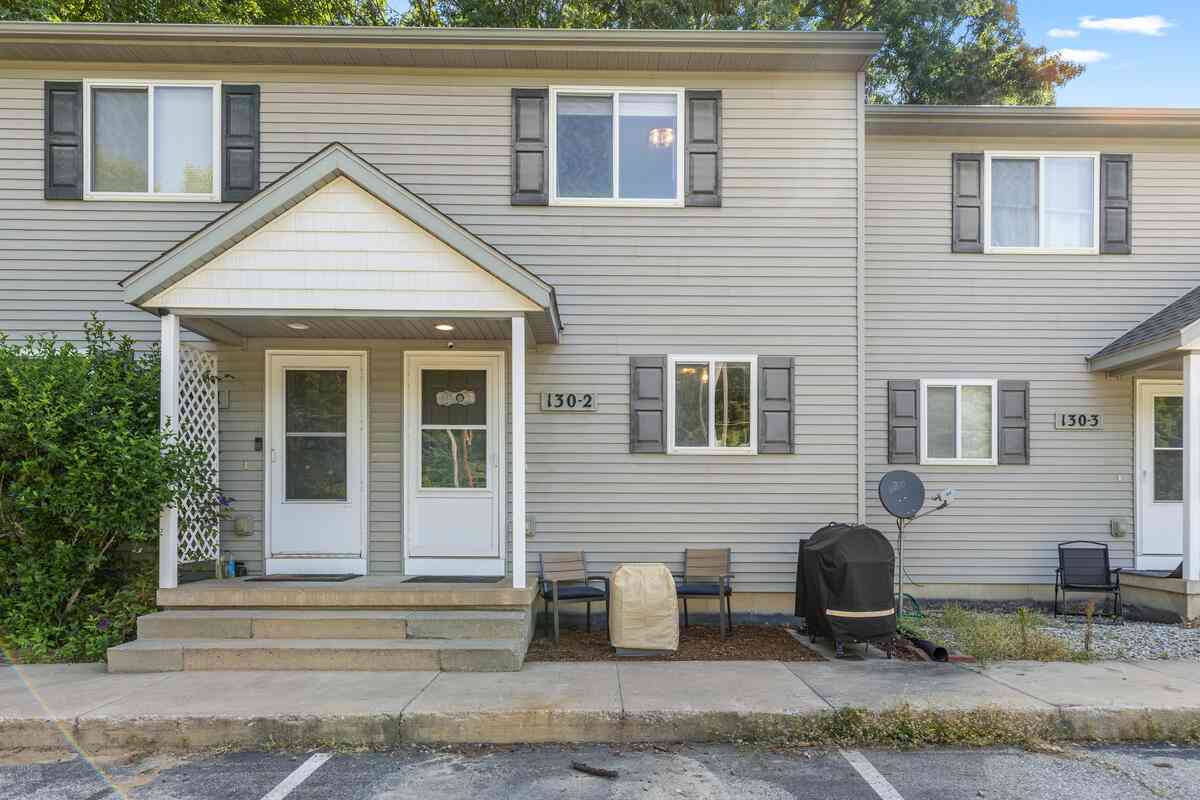Condo For Sale - 130 Irving Road #2<br/> Barry County, Middleville, MI 49333