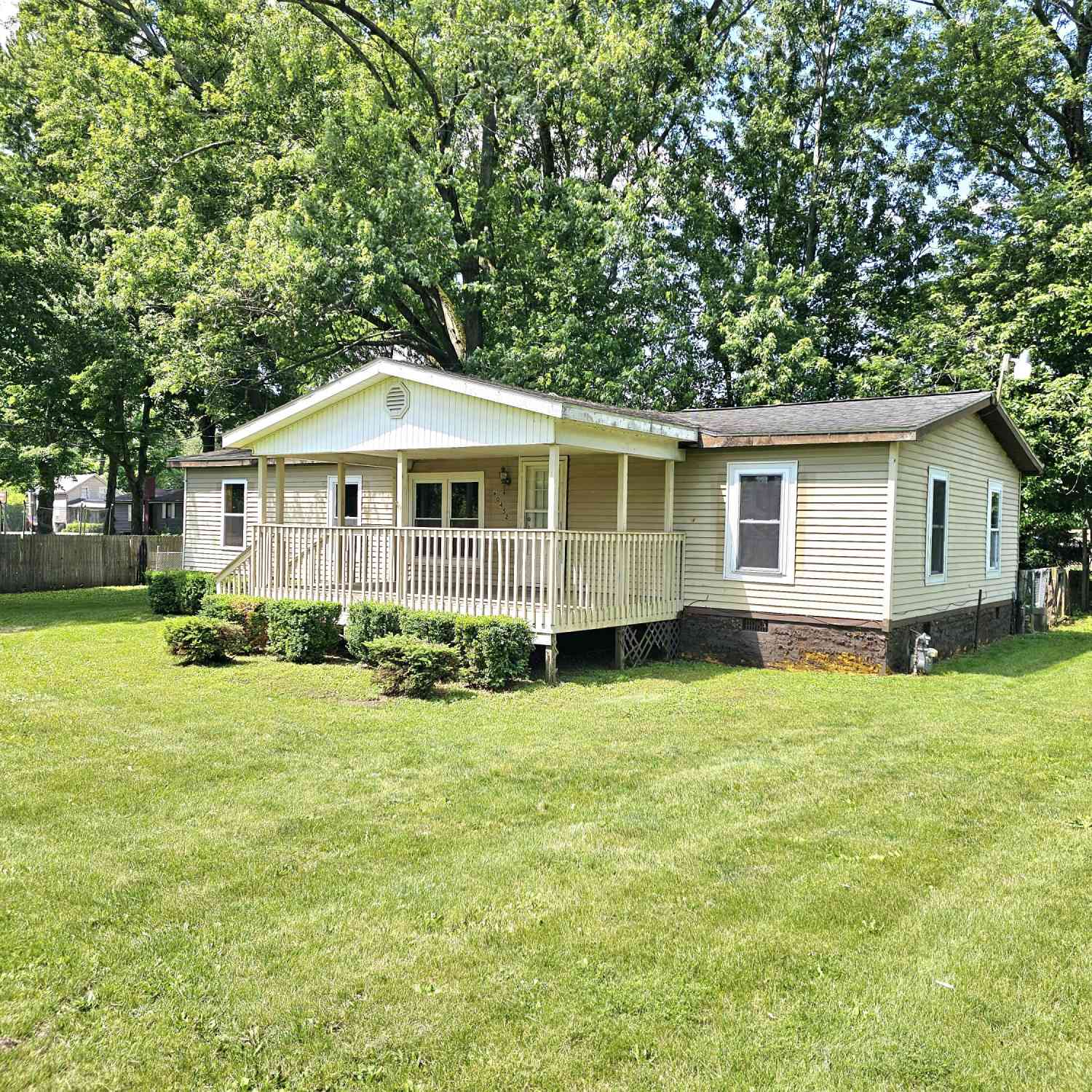 Mobile Home For Sale - 60452 Nottawa Road<br/> Nottawa, MI 49075