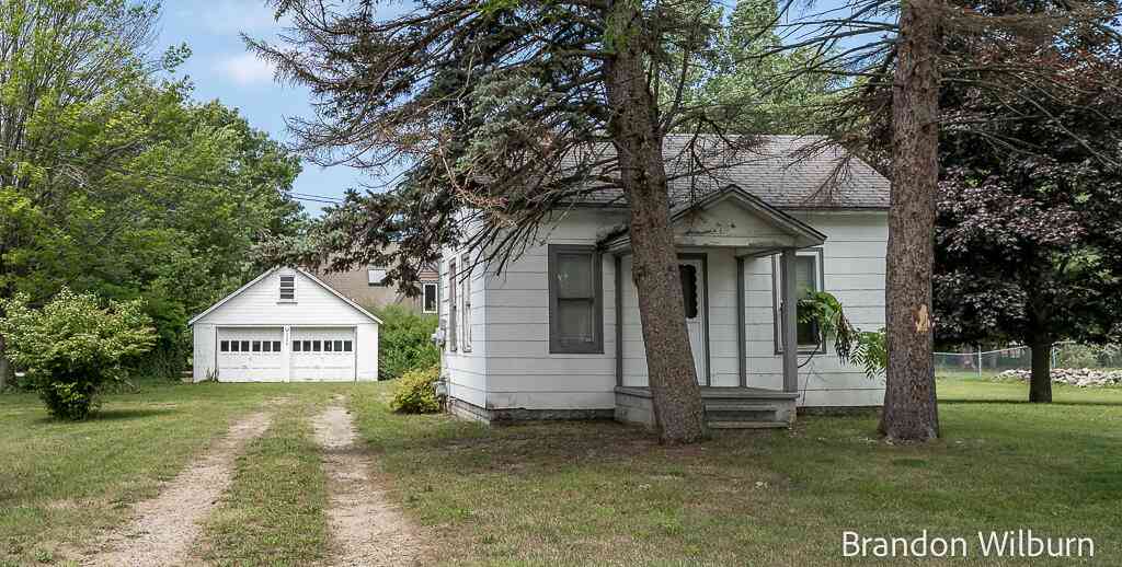 Homes For Sale - 3259 Maple Grove Road<br/> Muskegon County, Muskegon, MI 49441