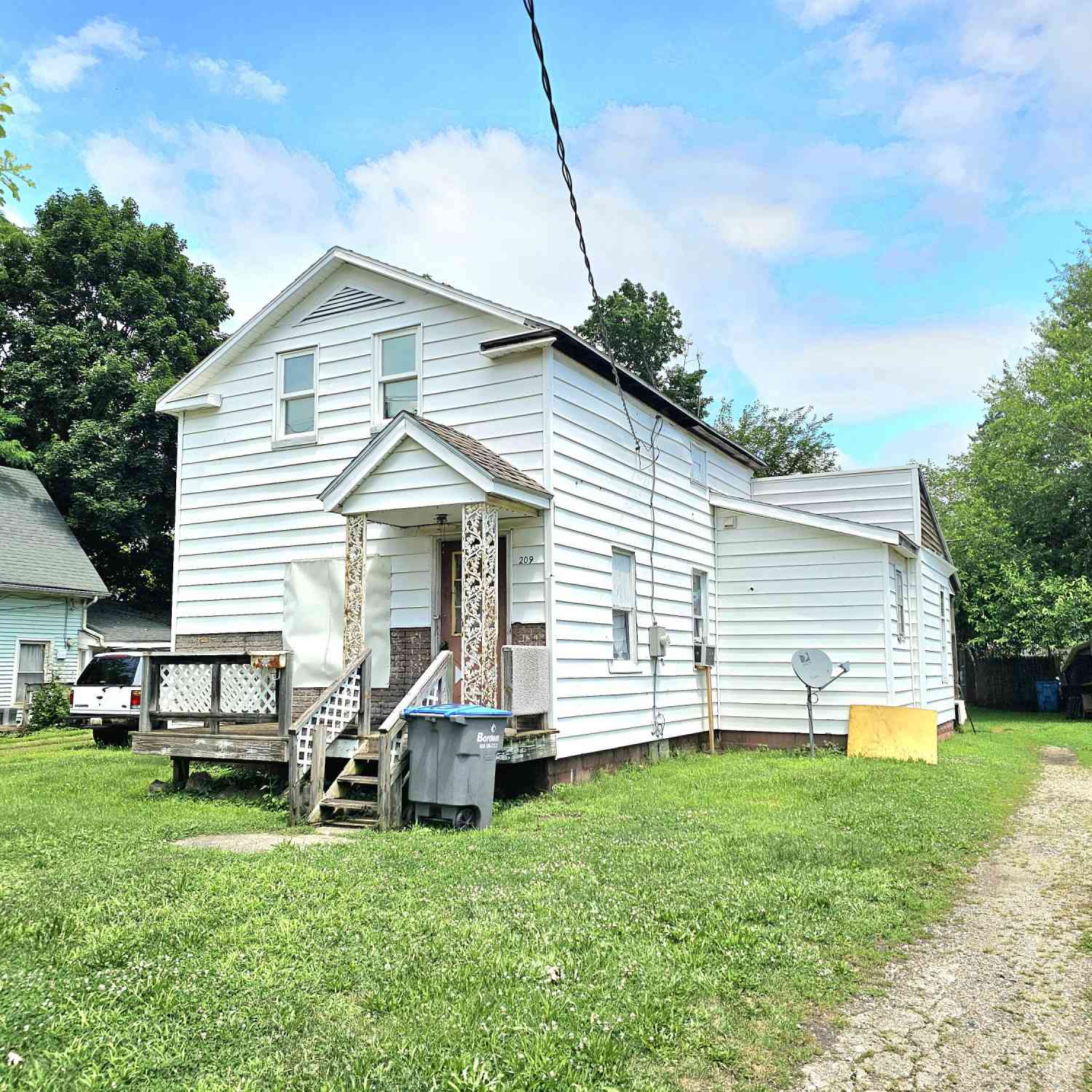 Homes For Sale - 209 N Jefferson Street<br/> Sturgis, MI 49091
