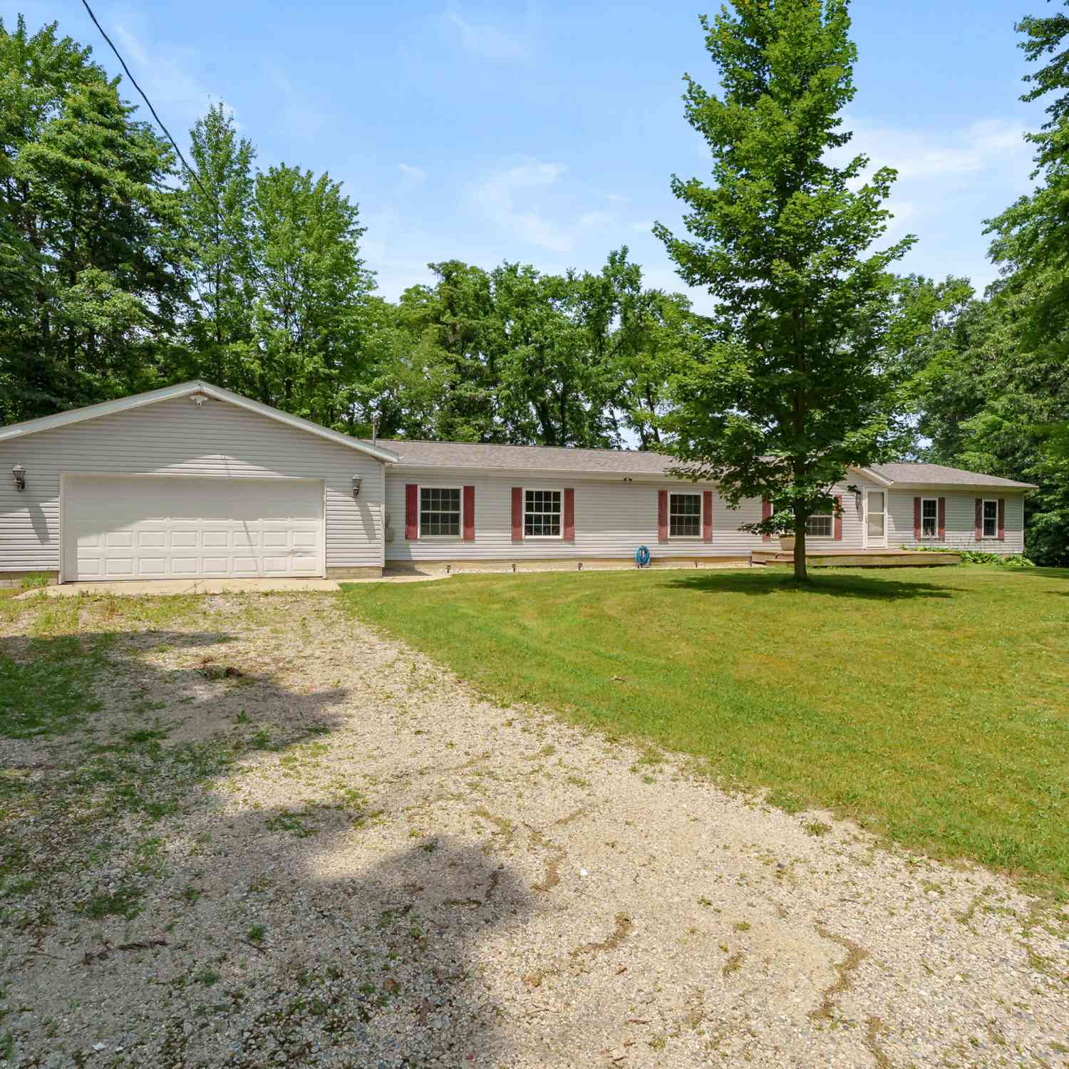 Mobile Home For Sale - 38988 Paw Paw Road<br/> Van Buren County, Paw Paw, MI 49079
