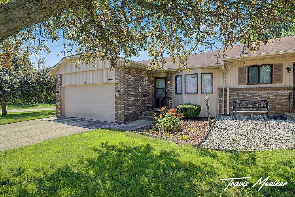 Condo For Sale - 8537 Elkwood Drive #77<br/> Byron Center, MI 49315