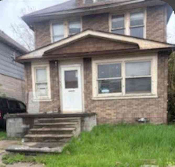 Homes For Sale - 225 Waverly Street<br/> Wayne County, Highland Park, MI 48203