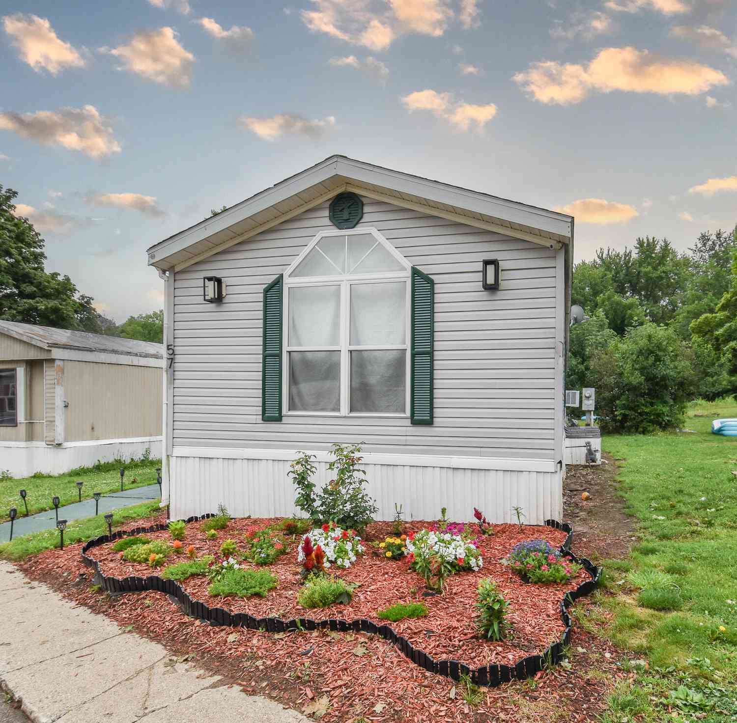 Mobile Home For Sale - 2856 W Carleton Road #LOT 57<br/> Hillsdale, MI 49242