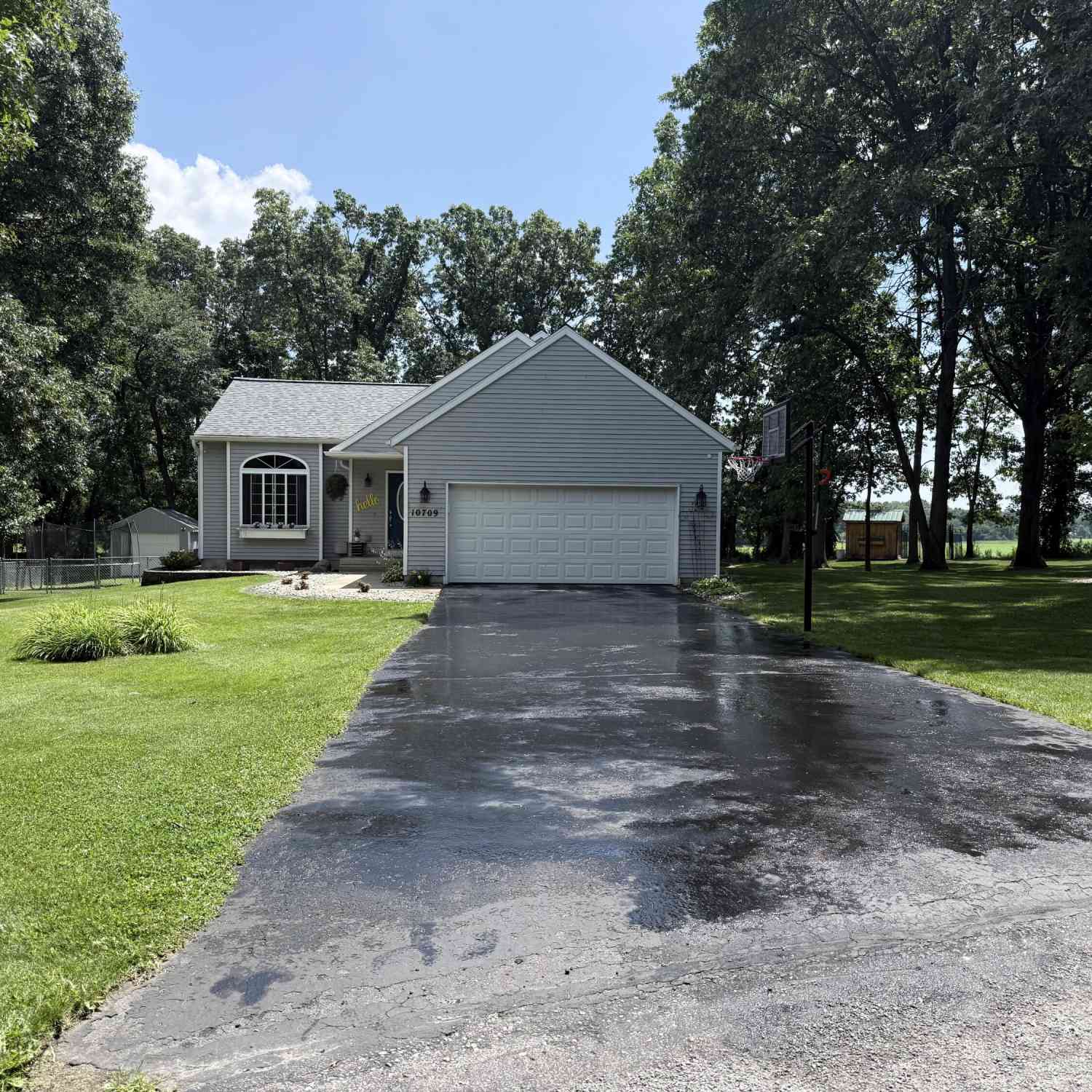Homes For Sale - 10709 William Court<br/> Montcalm County, Greenville, MI 48838