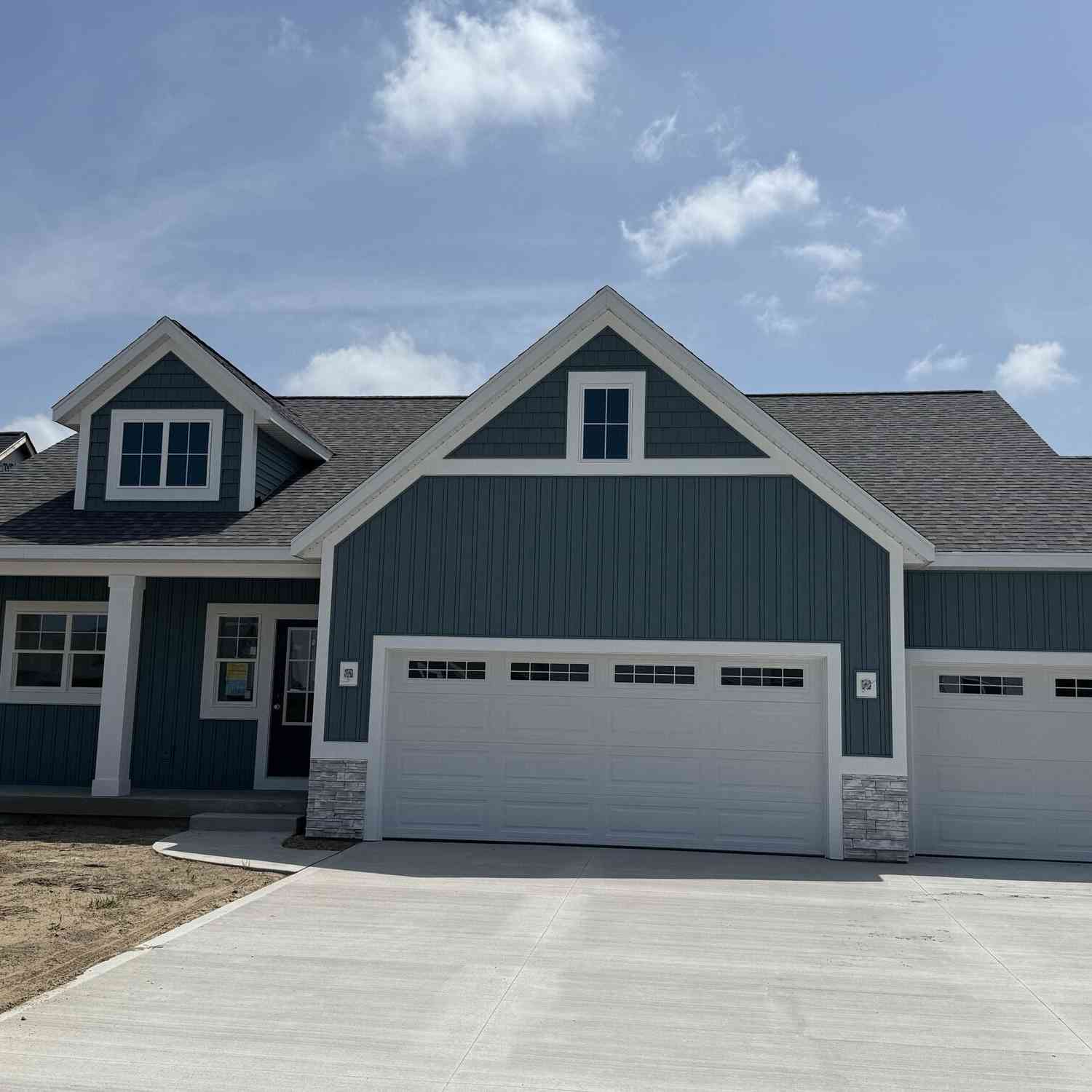 Homes For Sale - 10124 Strawberry Lane #LOT 8<br/> Ottawa County, Zeeland, MI 49464