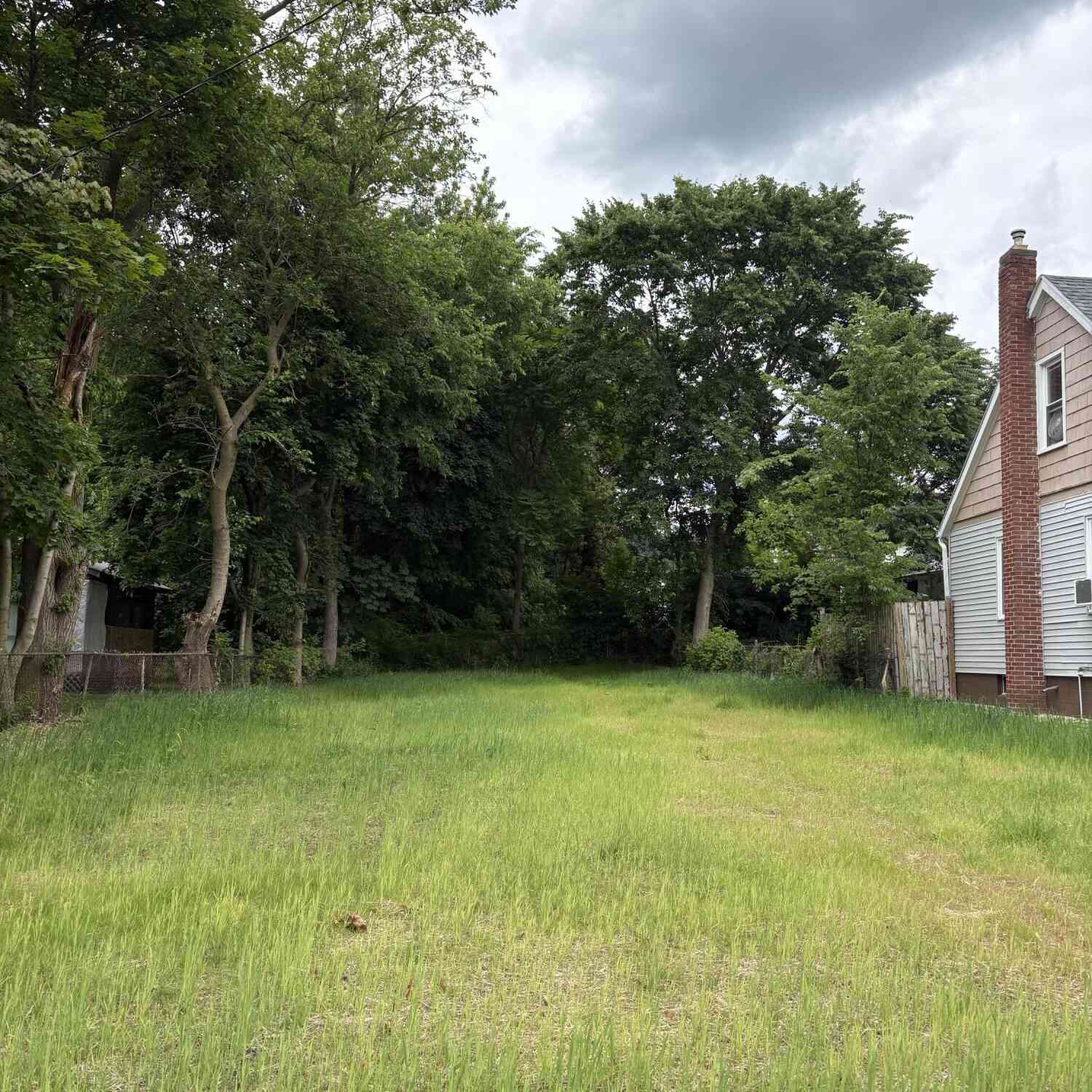 Vacant Land For Sale - 814 E North Street<br/> Jackson, MI 49202