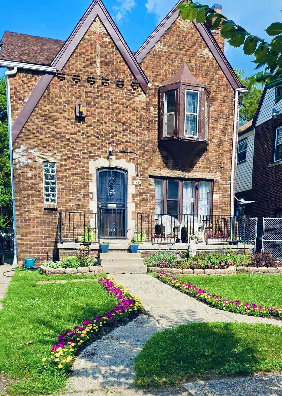 Homes For Sale - 17144 Indiana Street<br/> Wayne County, Detroit, MI 48221
