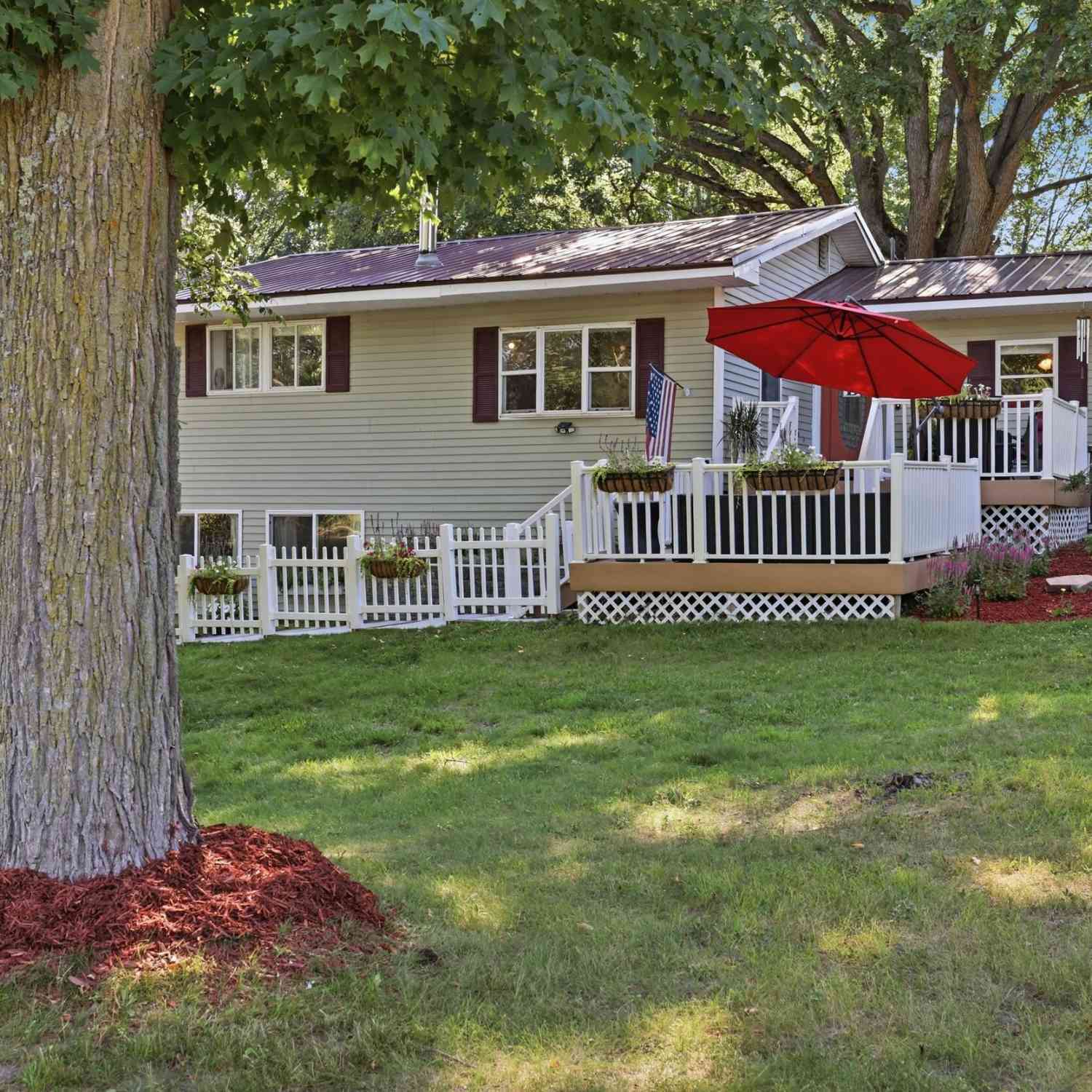 Homes For Sale - 4050 N Johnson Road<br/> Coral, MI 49322