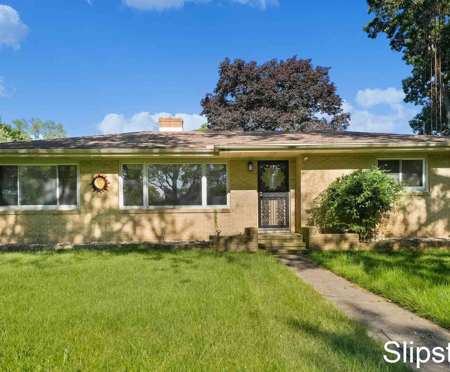 Homes For Sale - 168 E Delaware Avenue<br/> Benton Harbor, MI 49022