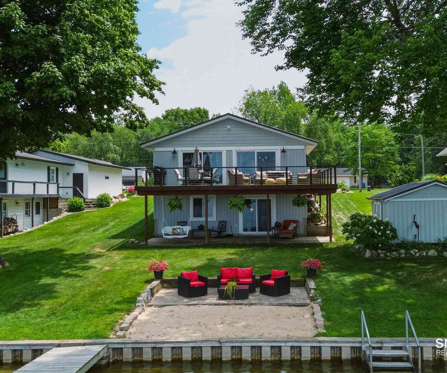 Homes For Sale - 17230 Warrior Drive<br/> Montcalm County, Howard City, MI 49329
