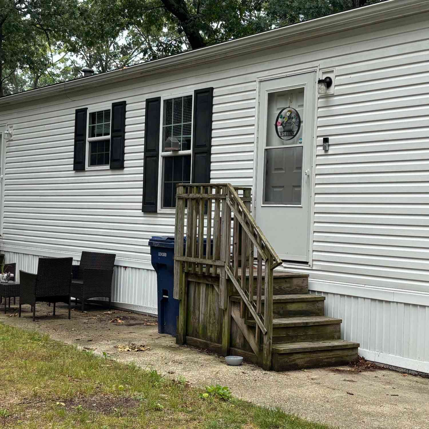Mobile Home For Sale - 5013 Lumberman Lane<br/> Muskegon, MI 49442