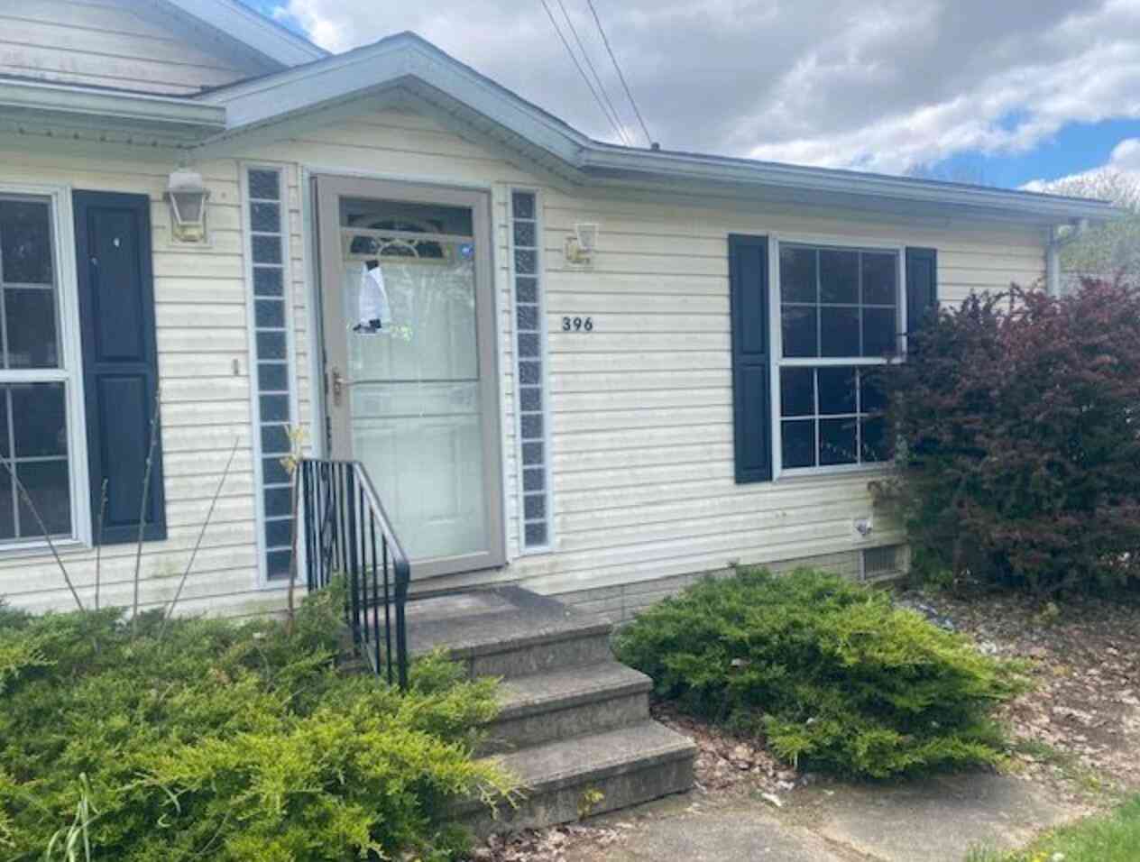 Mobile Home For Sale - 396 Hull Street<br/> Branch County, Coldwater, MI 49036
