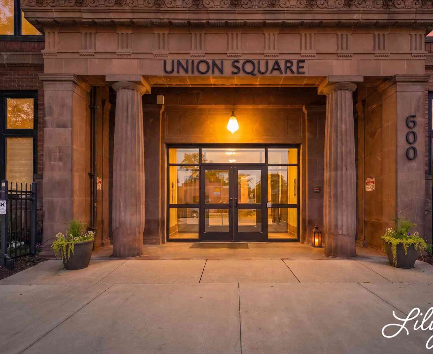 Condo For Sale - 600 Broadway Avenue #208<br/> Kent County, Grand Rapids, MI 49504