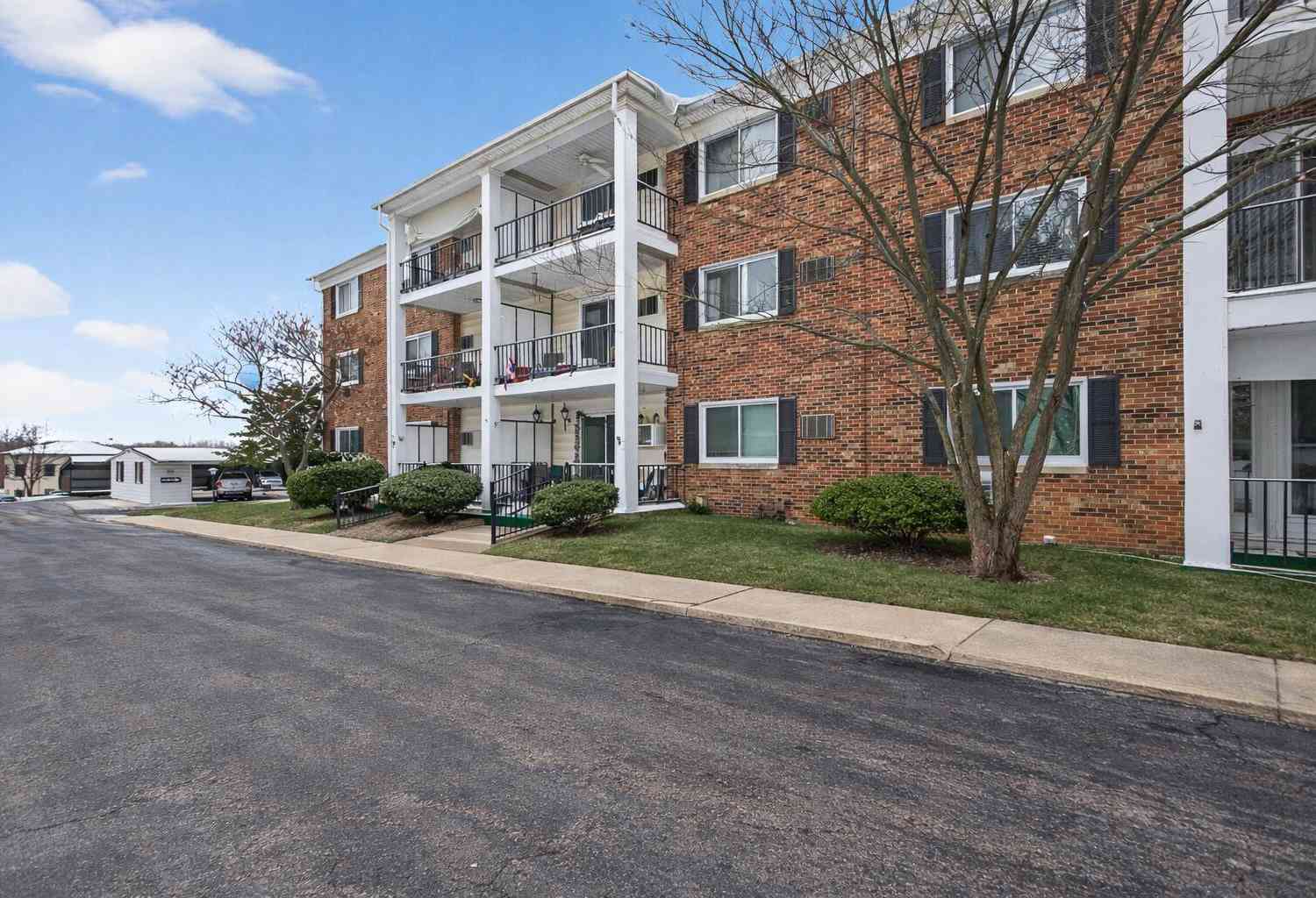 Condo For Sale - 806 W Michigan Avenue #108W<br/> Jackson County, Jackson, MI 49202