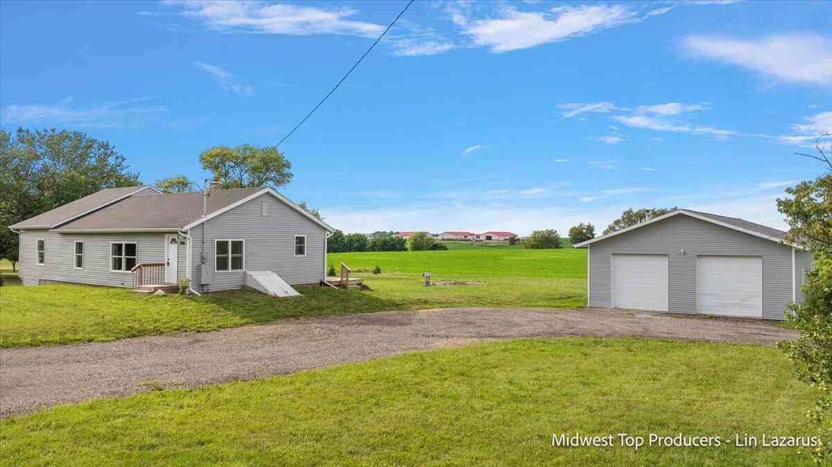 Homes For Sale - 2931 130th Avenue<br/> Allegan County, Allegan, MI 49010