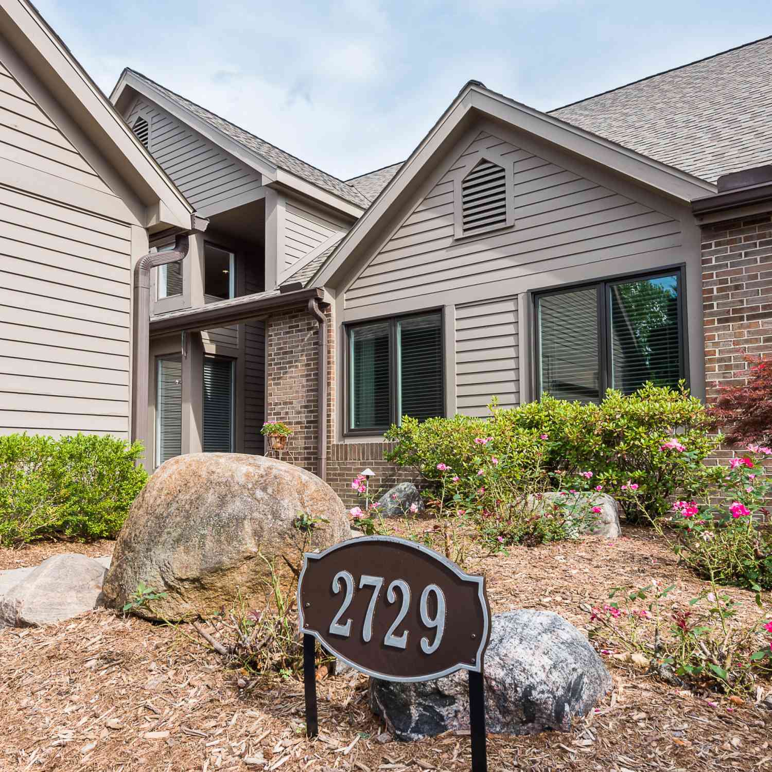 Condo For Sale - 2729 Aspen Road<br/> Washtenaw County, Ann Arbor, MI 48108