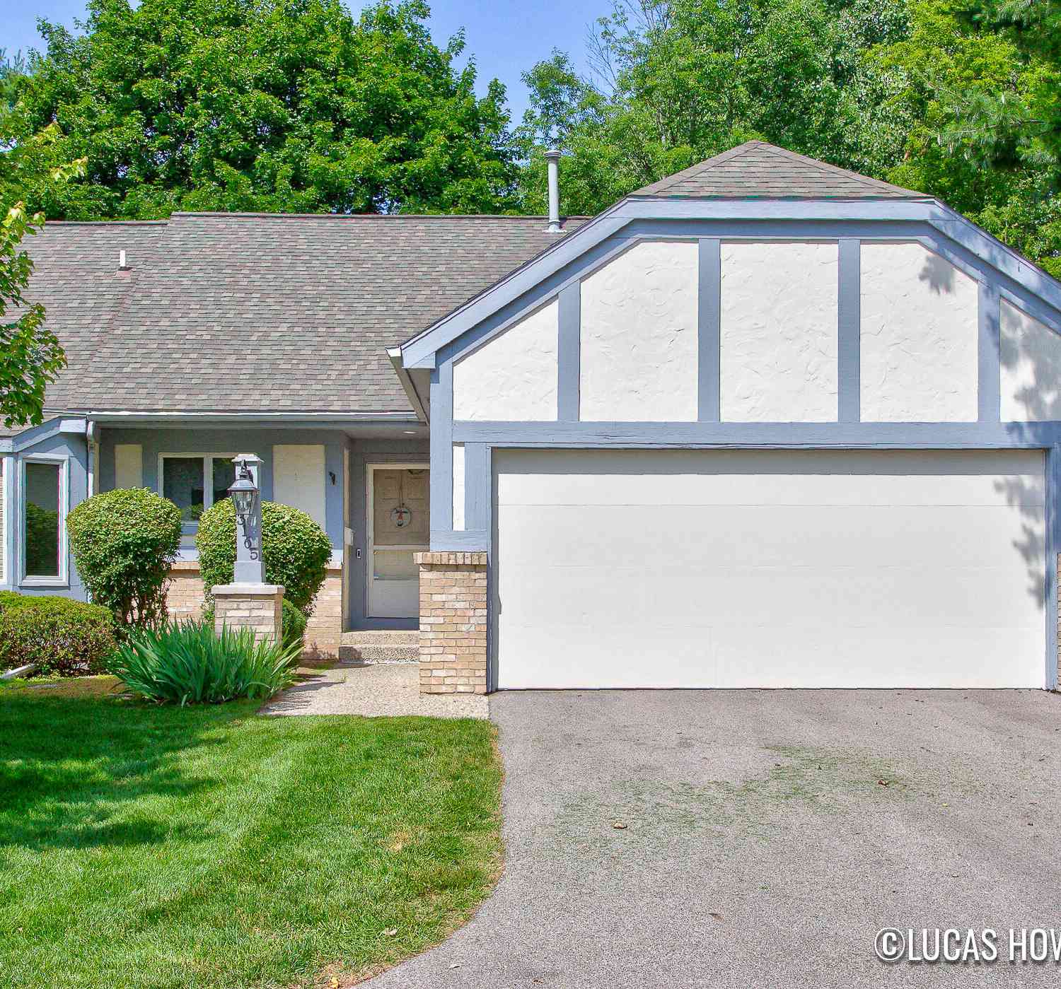 Condo For Sale - 3165 E Maple Villa Drive<br/> Kent County, Grand Rapids, MI 49508