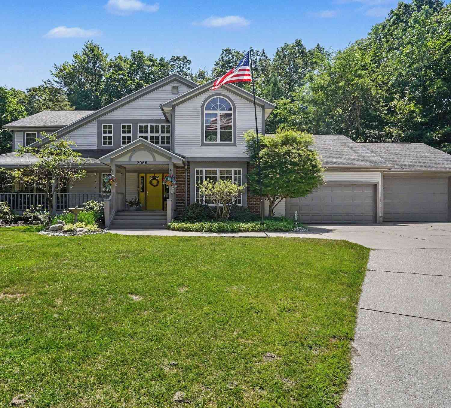 Homes For Sale - 2065 Forest Park Road<br/> Muskegon County, Norton Shores, MI 49441