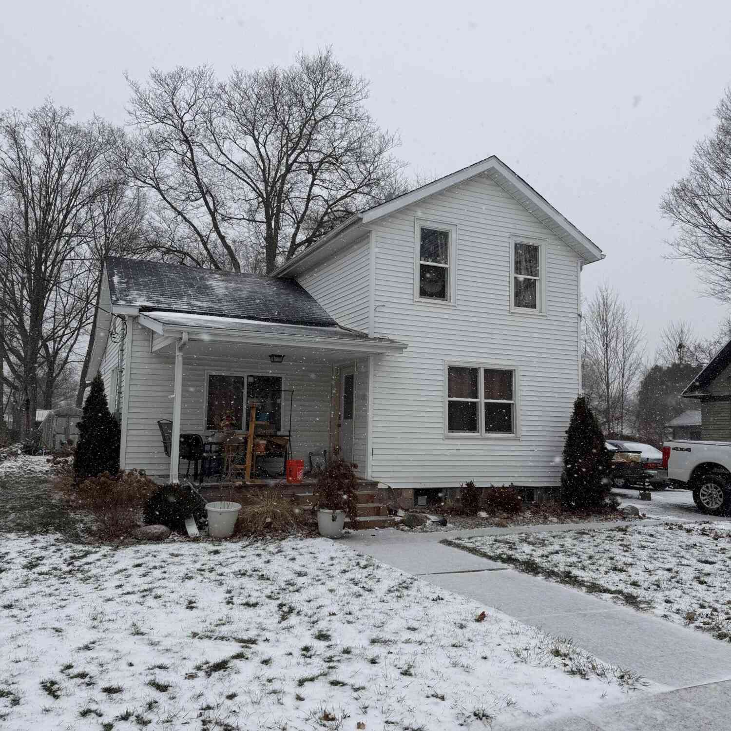 Homes For Sale - 108 N Lincoln Avenue<br/> Saint Joseph County, Three Rivers, MI 49093