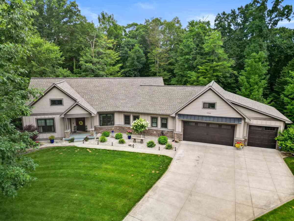 Homes For Sale - 13368 Lilypine Drive<br/> Marne, MI 49435