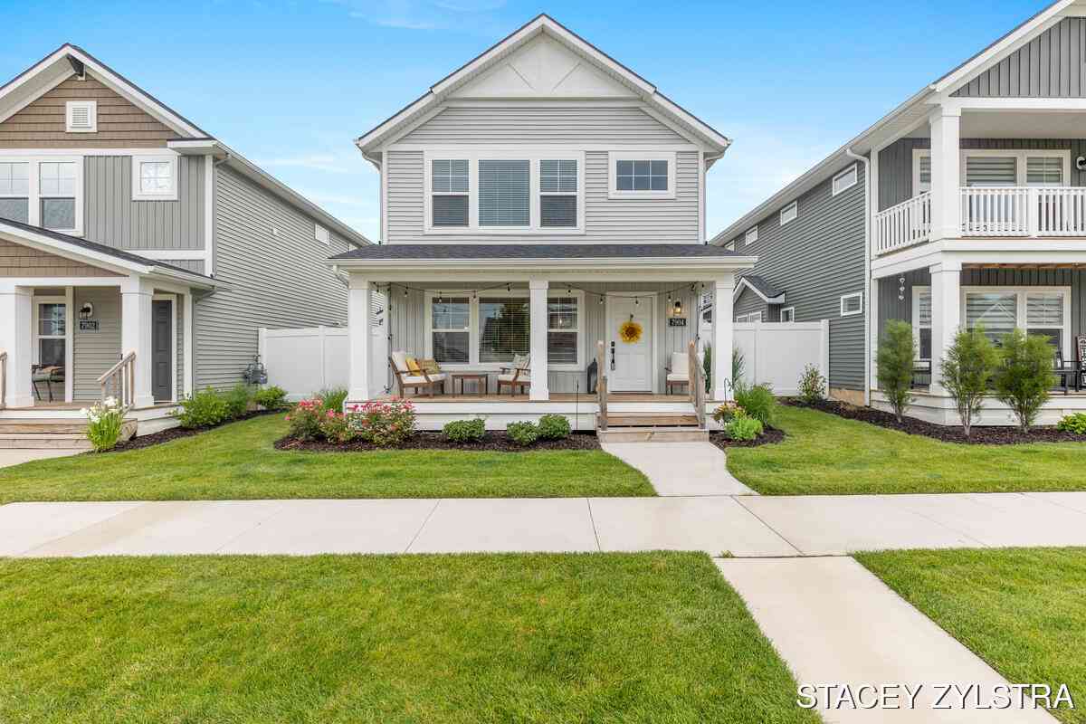 Condo For Sale - 7904 Greendale Drive #10<br/> Byron Center, MI 49315