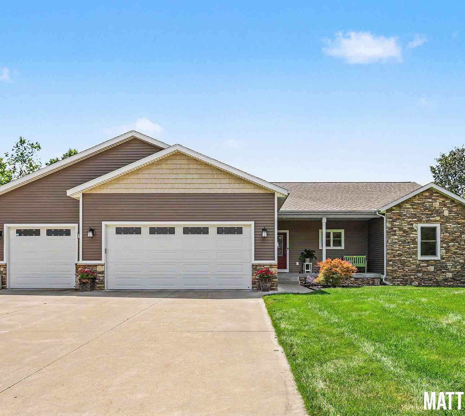 Homes For Sale - 5589 Heritage Drive<br/> Muskegon County, Whitehall, MI 49461