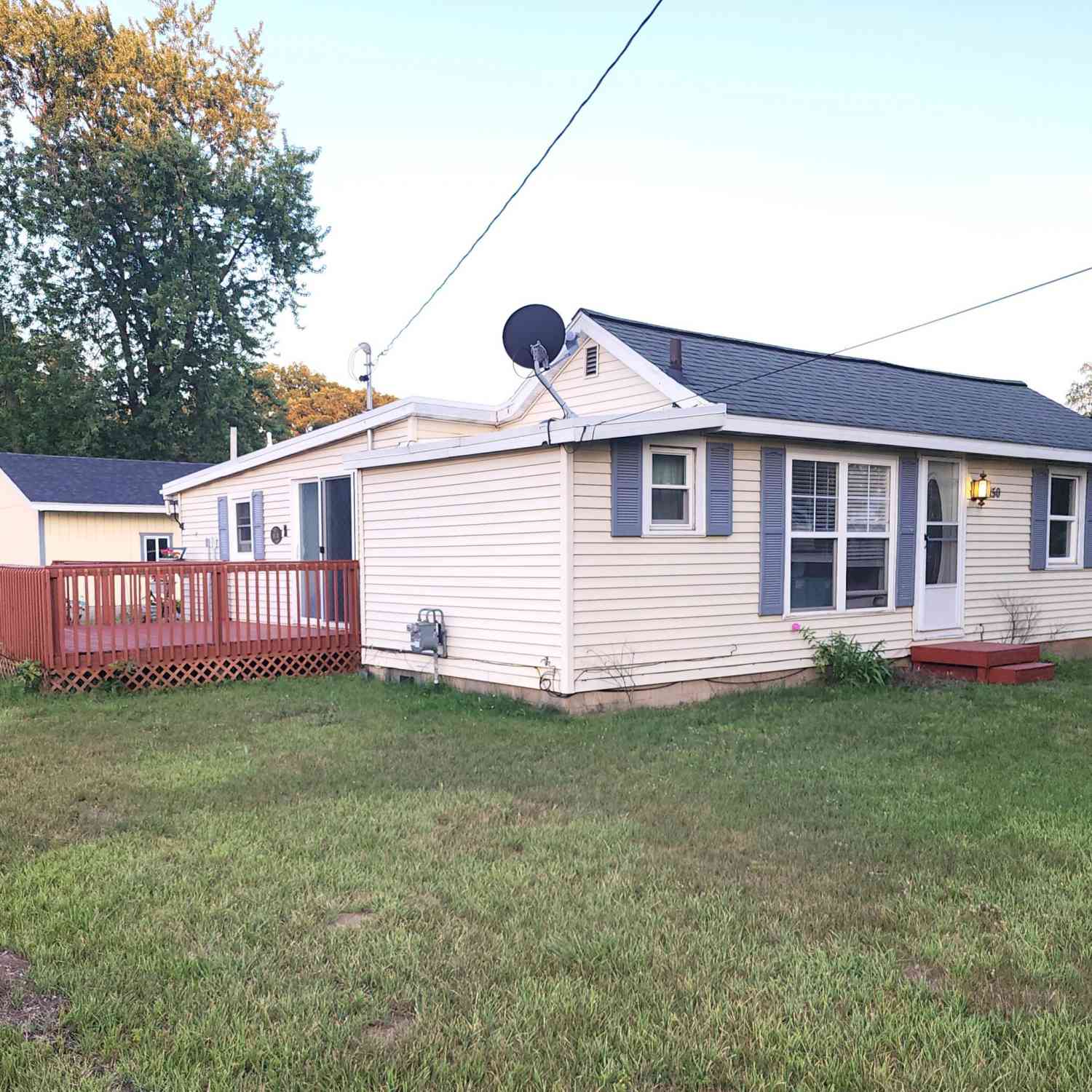 Homes For Sale - 1150 S Quarterline Road<br/> Muskegon County, Muskegon, MI 49442