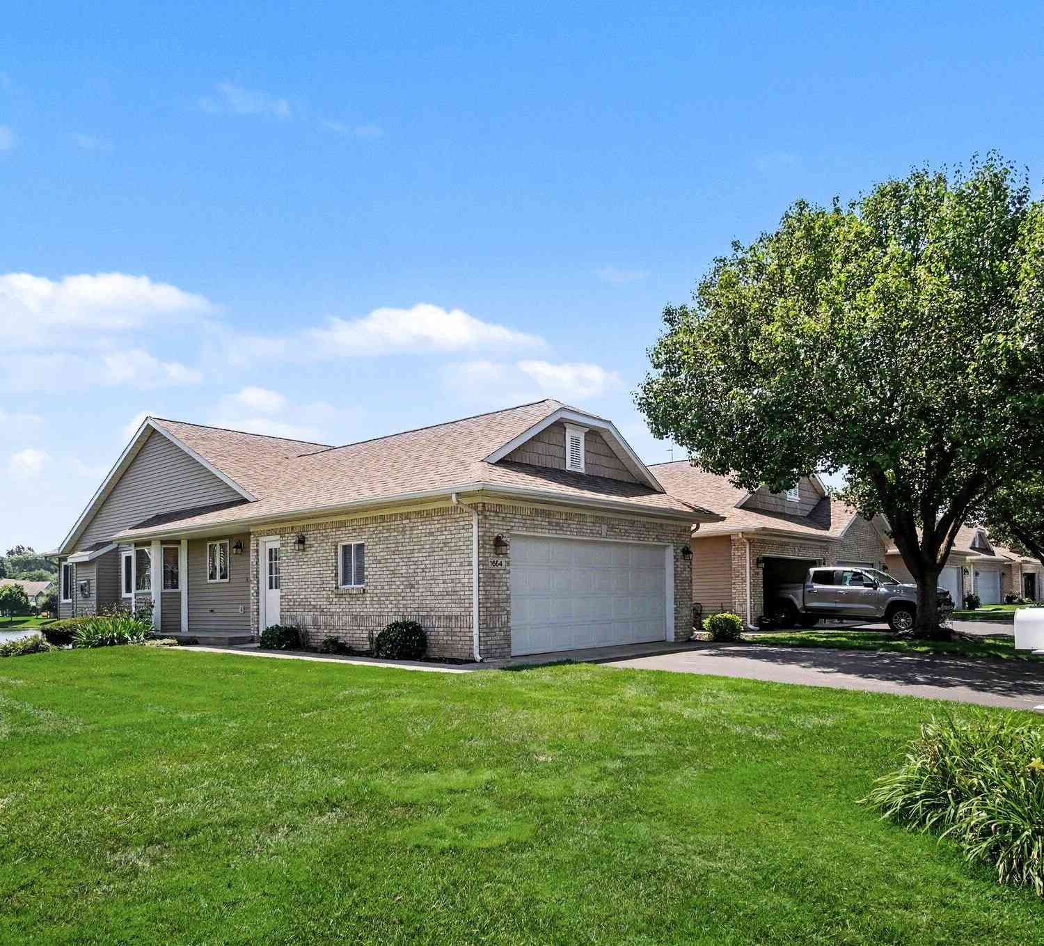 Condo For Sale - 1664 Lisa Drive<br/> Byron Center, MI 49315
